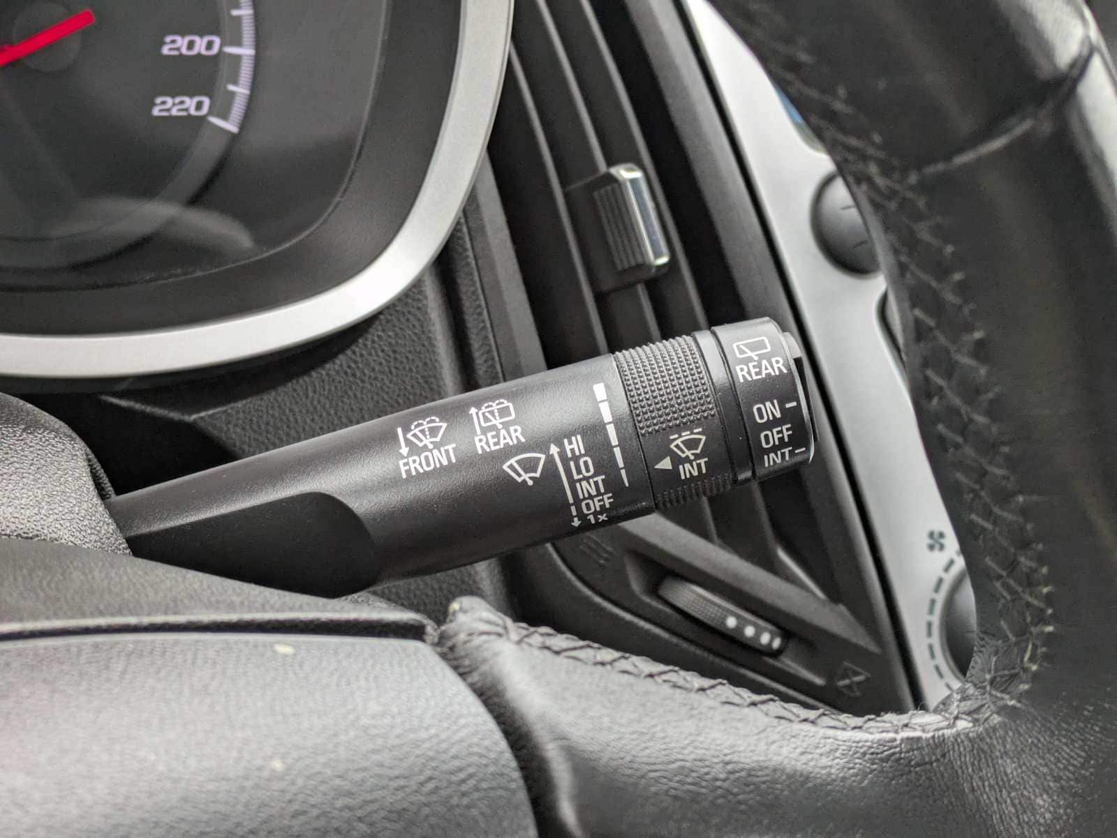 Thumbnail: 2015 Chevrolet Equinox - 26