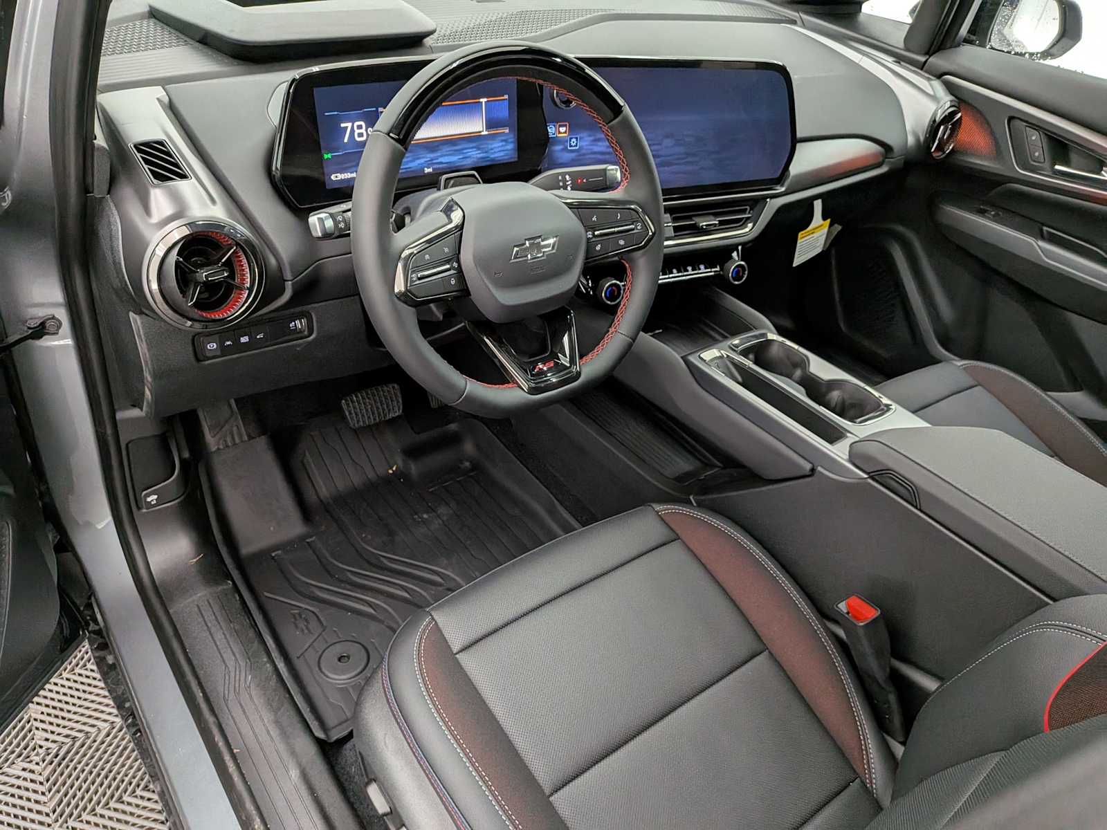 Thumbnail: 2026 Chevrolet Equinox - 2