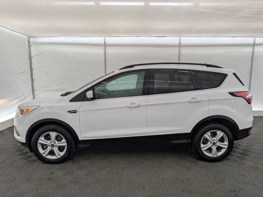 Used 2018 Ford Escape SE SUV