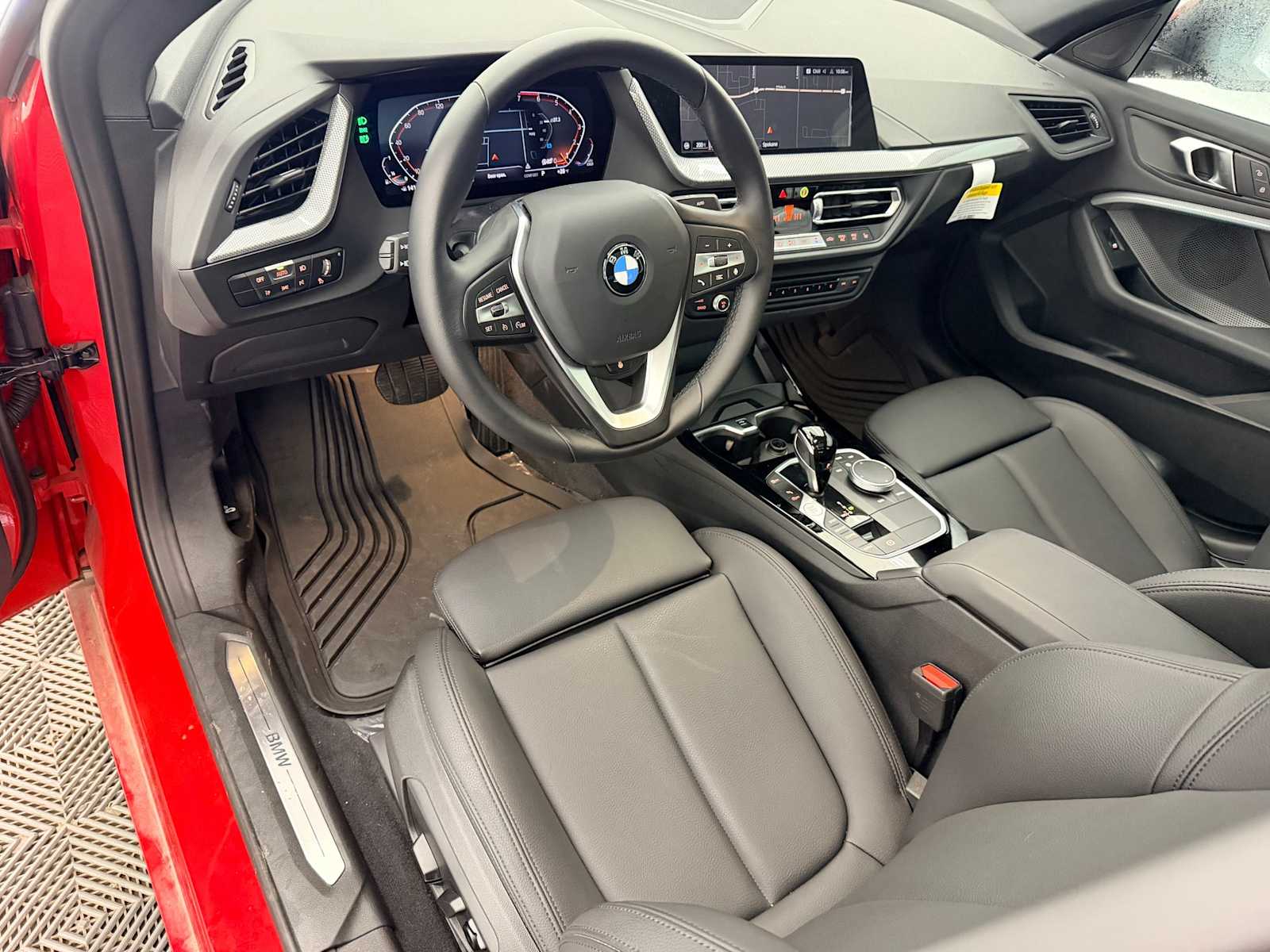 Thumbnail: 2024 BMW 2 Series - 2