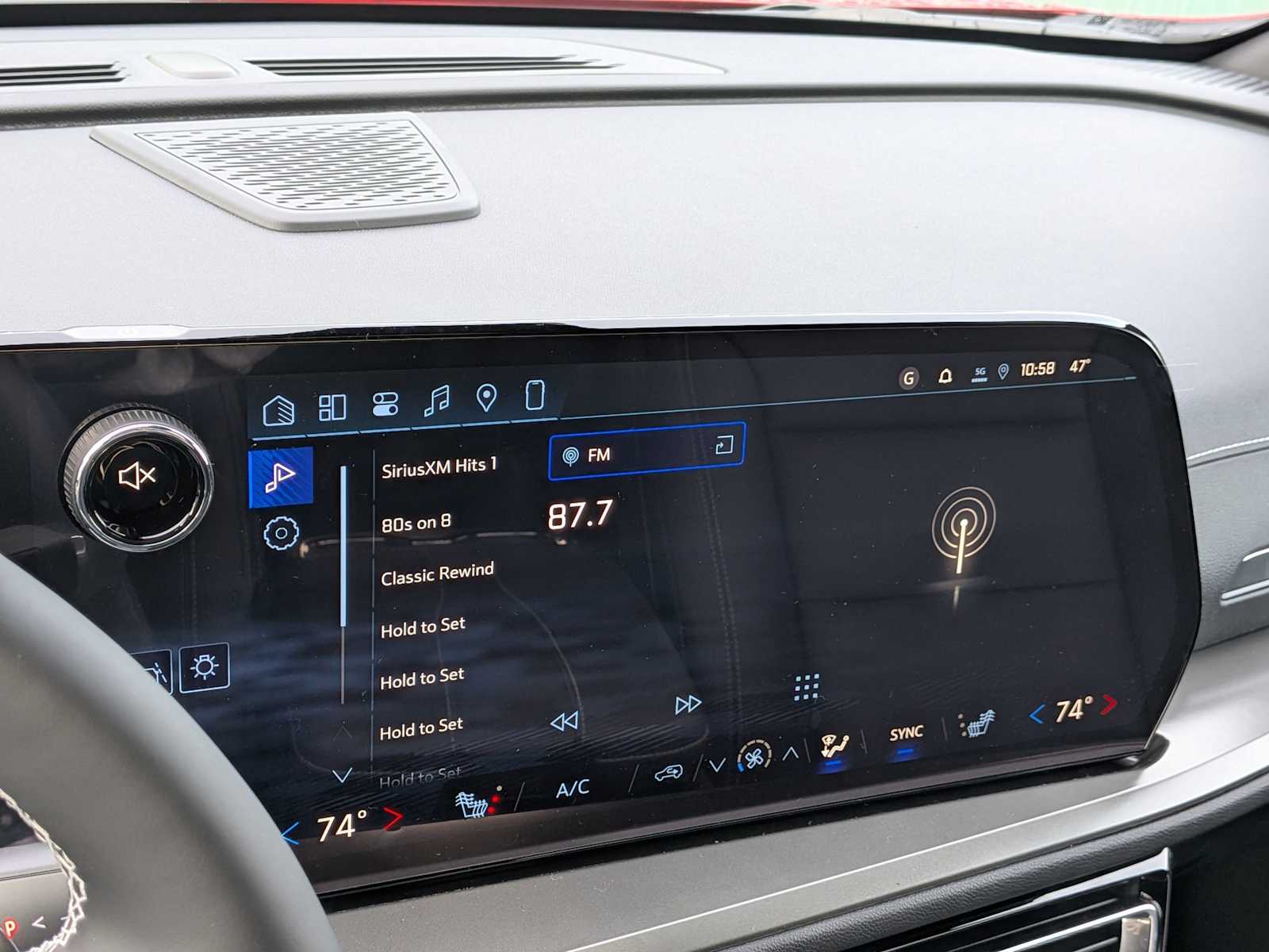 Thumbnail: 2026 Chevrolet Traverse - 27