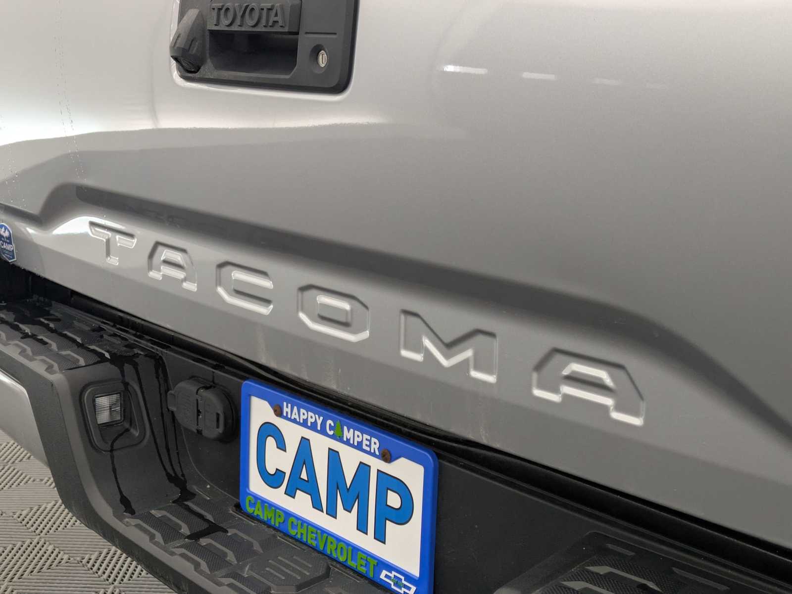 Thumbnail: 2019 Toyota Tacoma - 13
