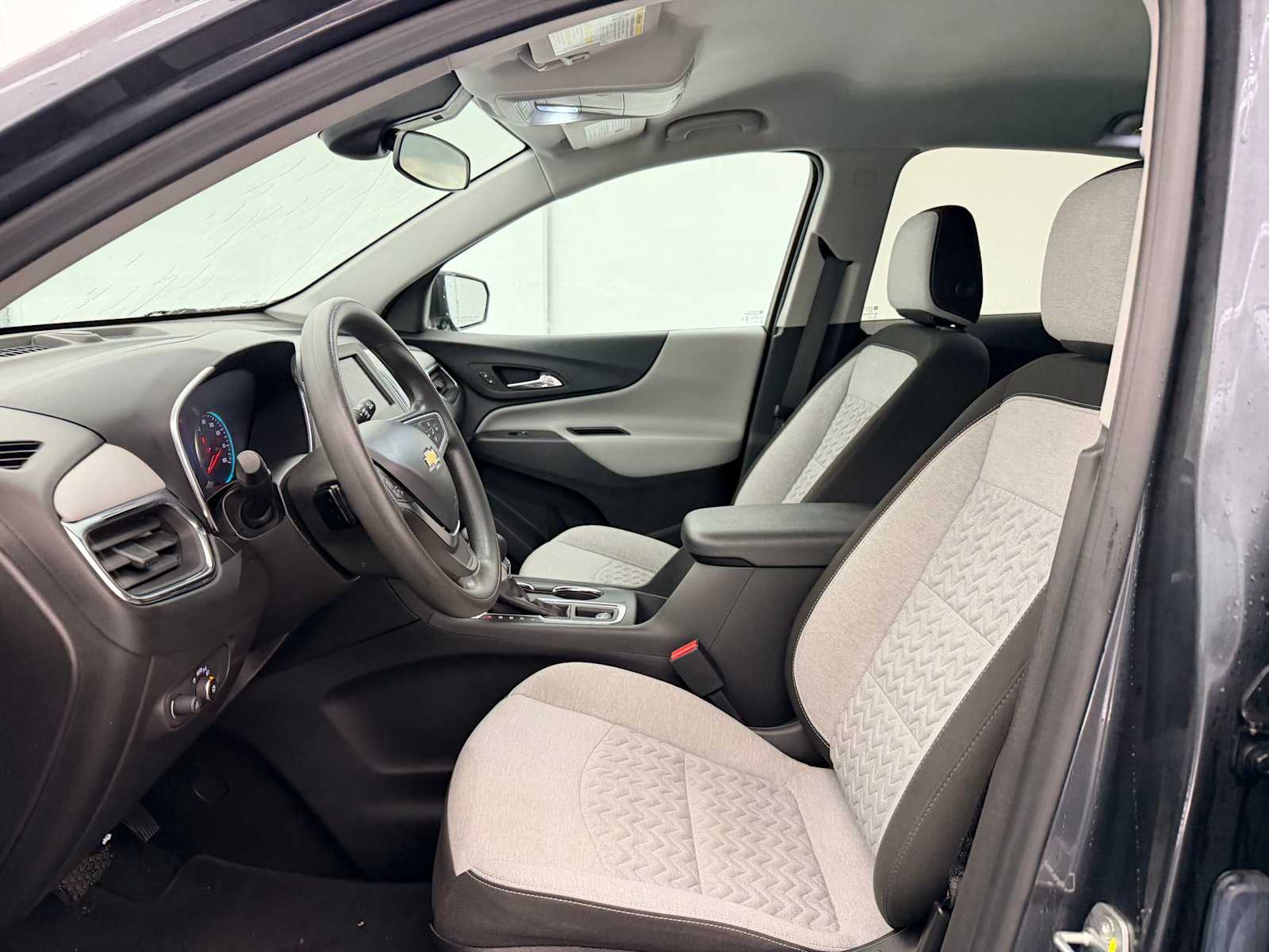 Thumbnail: 2023 Chevrolet Equinox - 18