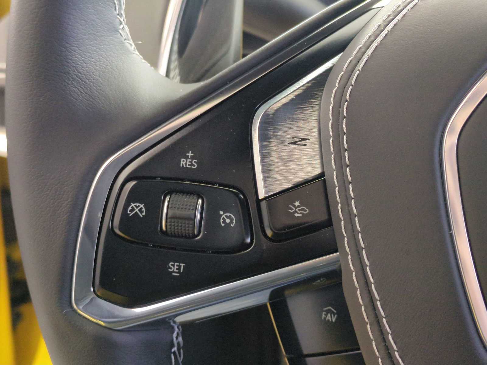 Thumbnail: 2025 Chevrolet Corvette - 17