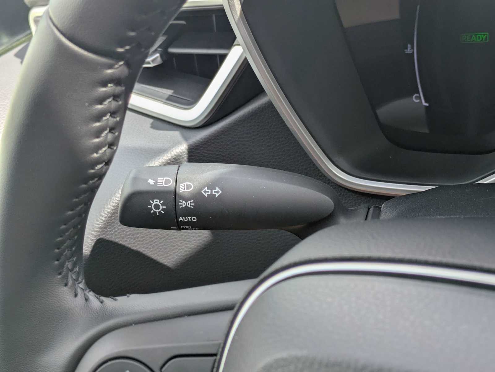 Thumbnail: 2025 Toyota Corolla - 28