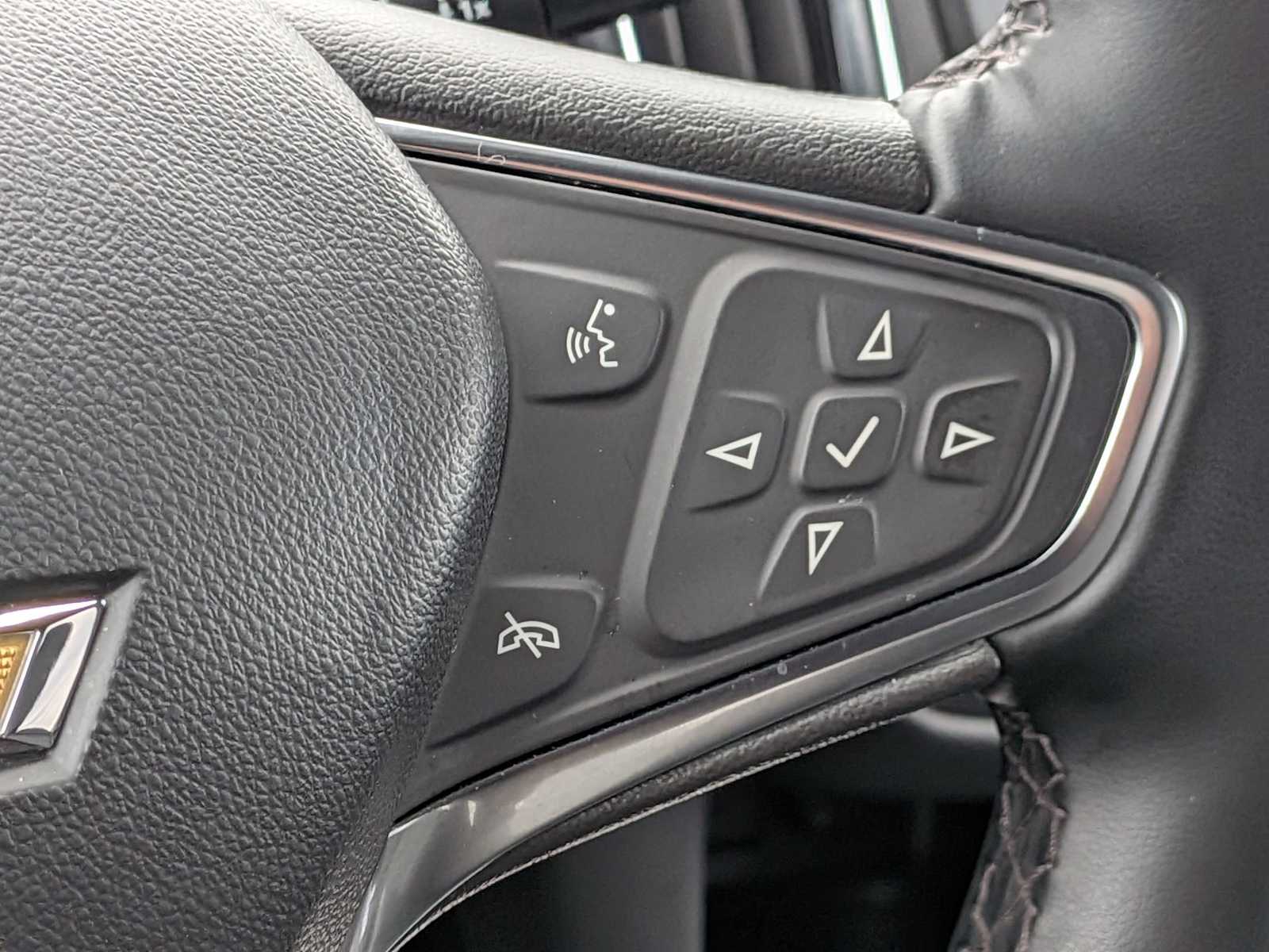 Thumbnail: 2024 Chevrolet Equinox - 25