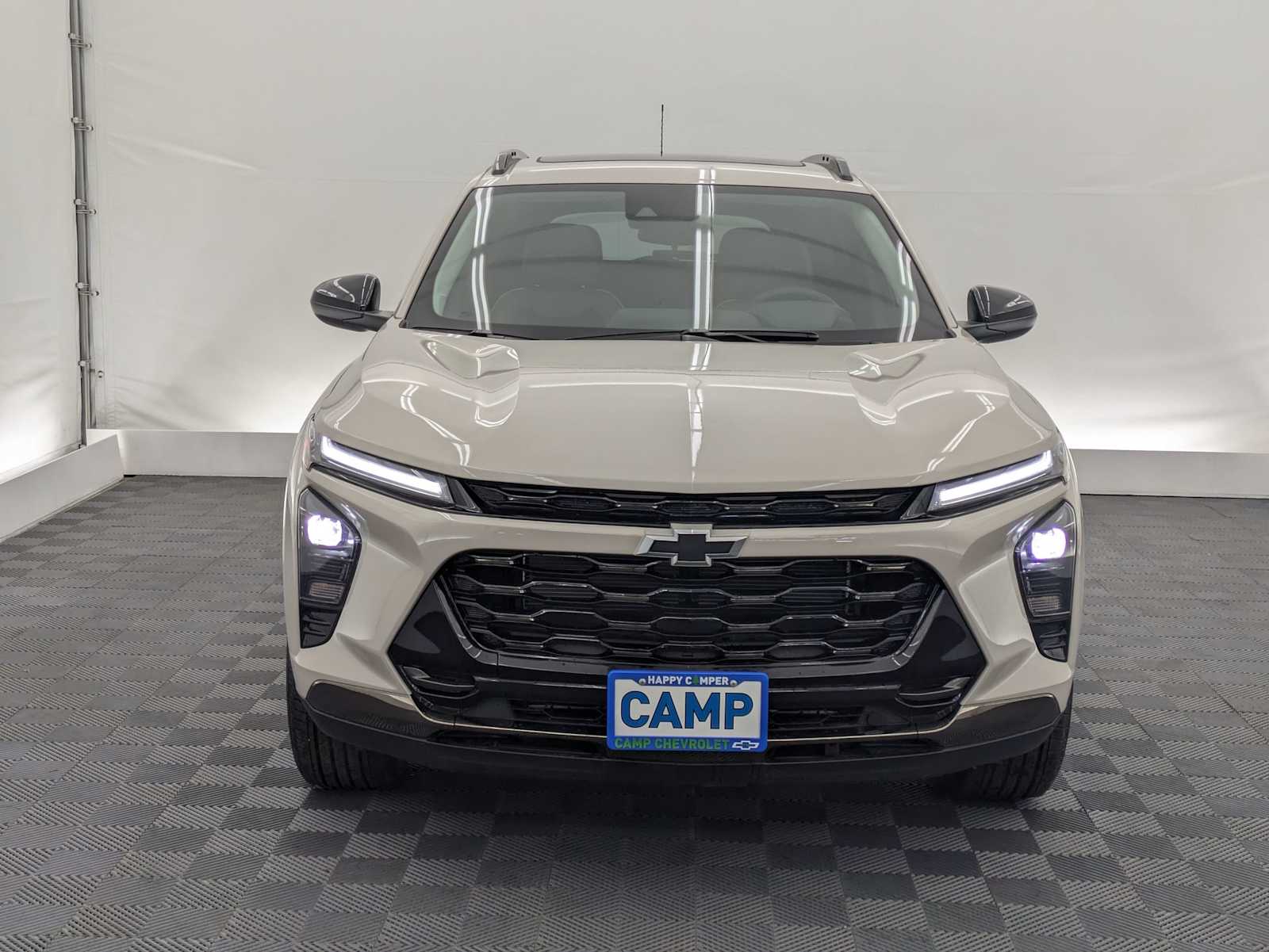 Thumbnail: 2026 Chevrolet Trax - 9