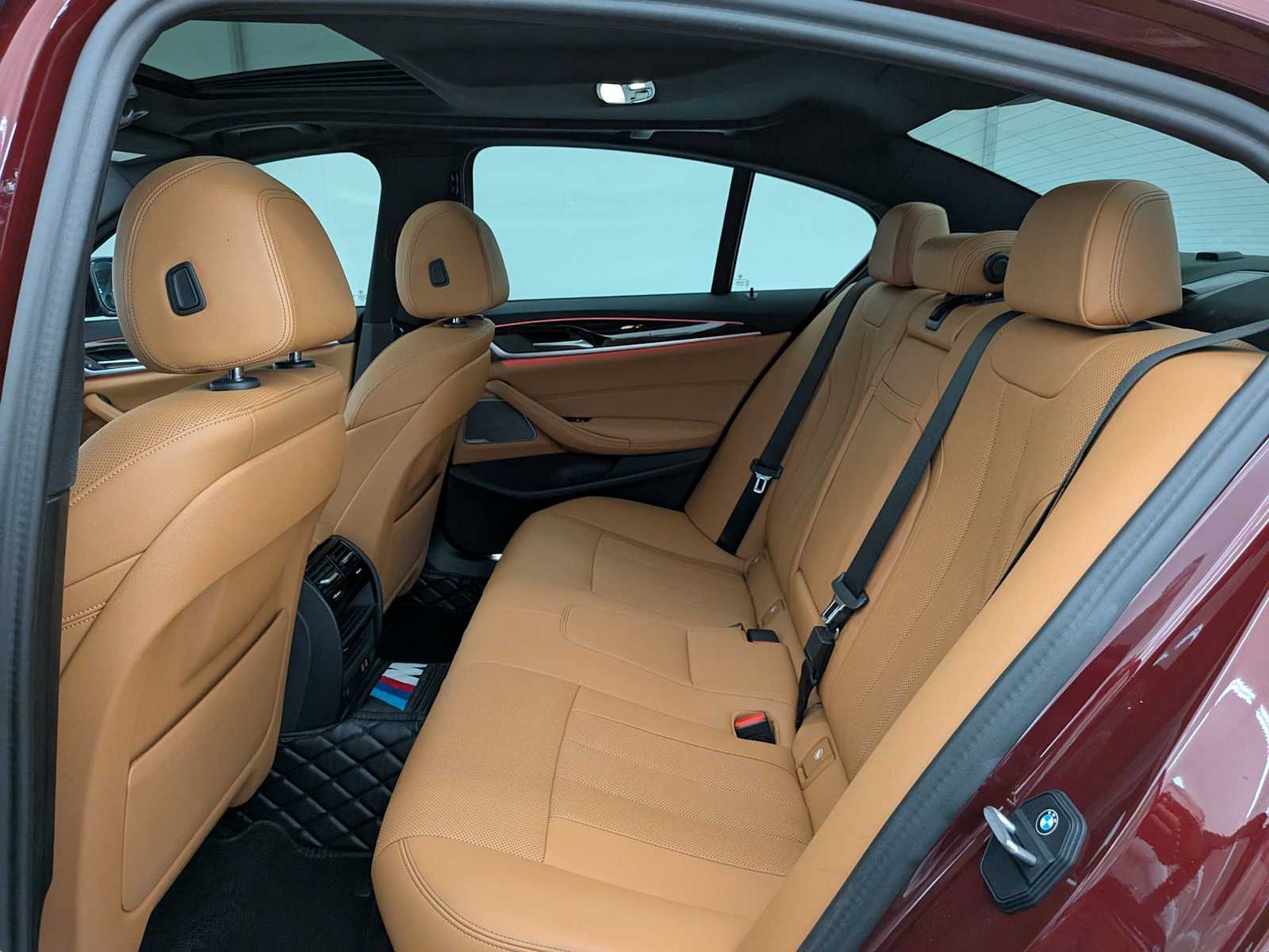 Thumbnail: 2023 BMW 5 Series - 20