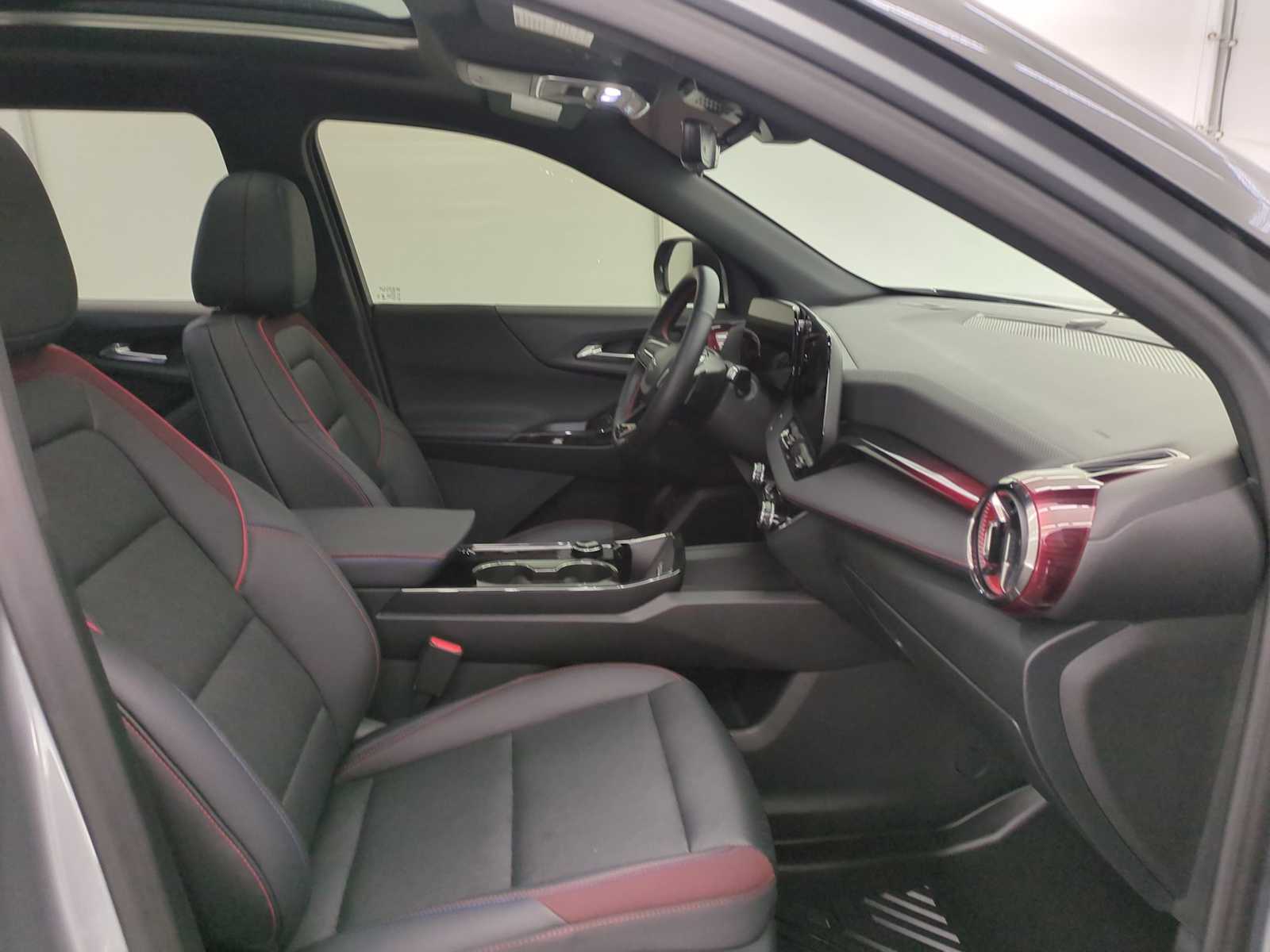 Thumbnail: 2025 Chevrolet Equinox - 20