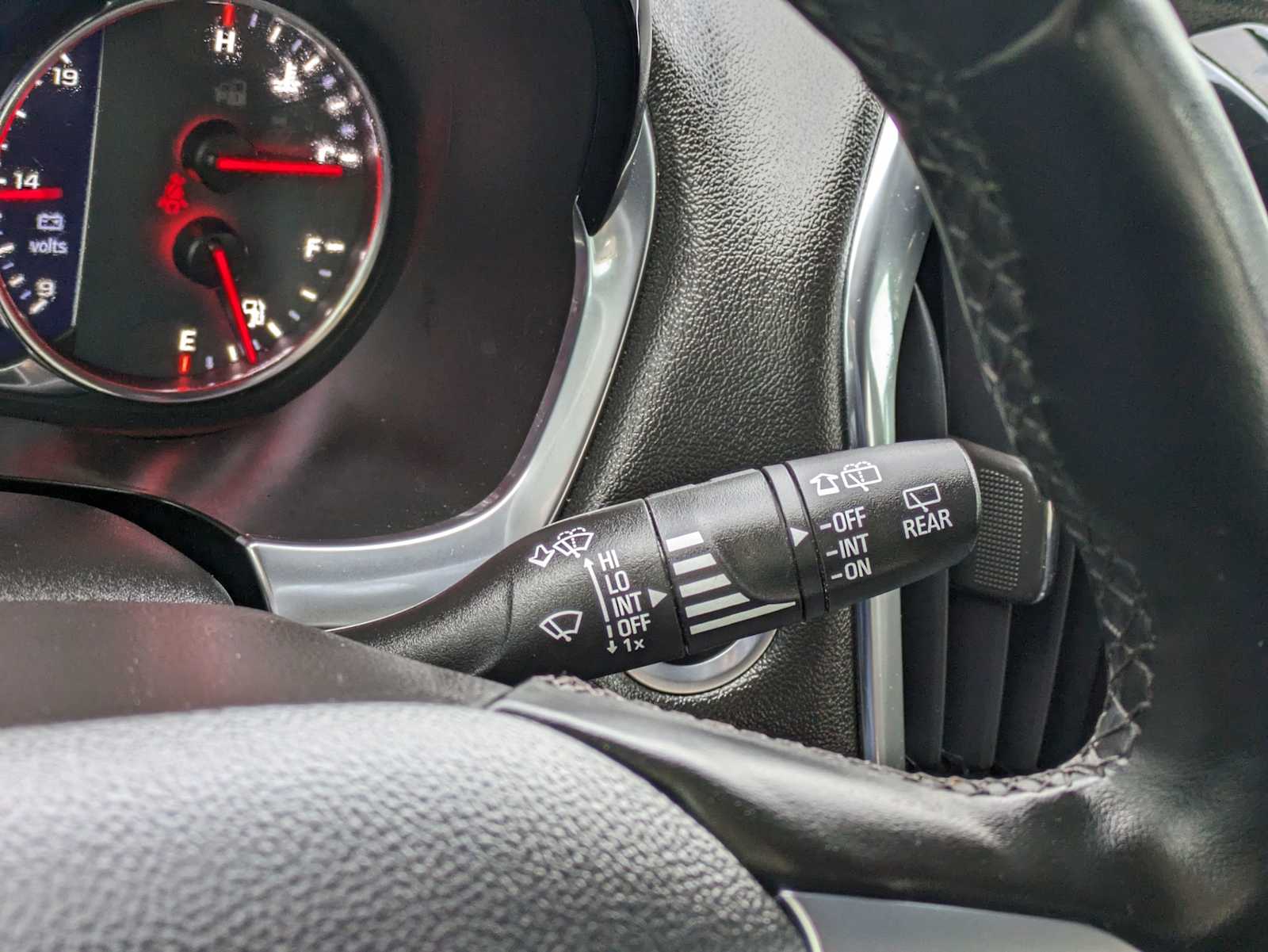 Thumbnail: 2024 Chevrolet Traverse - 28