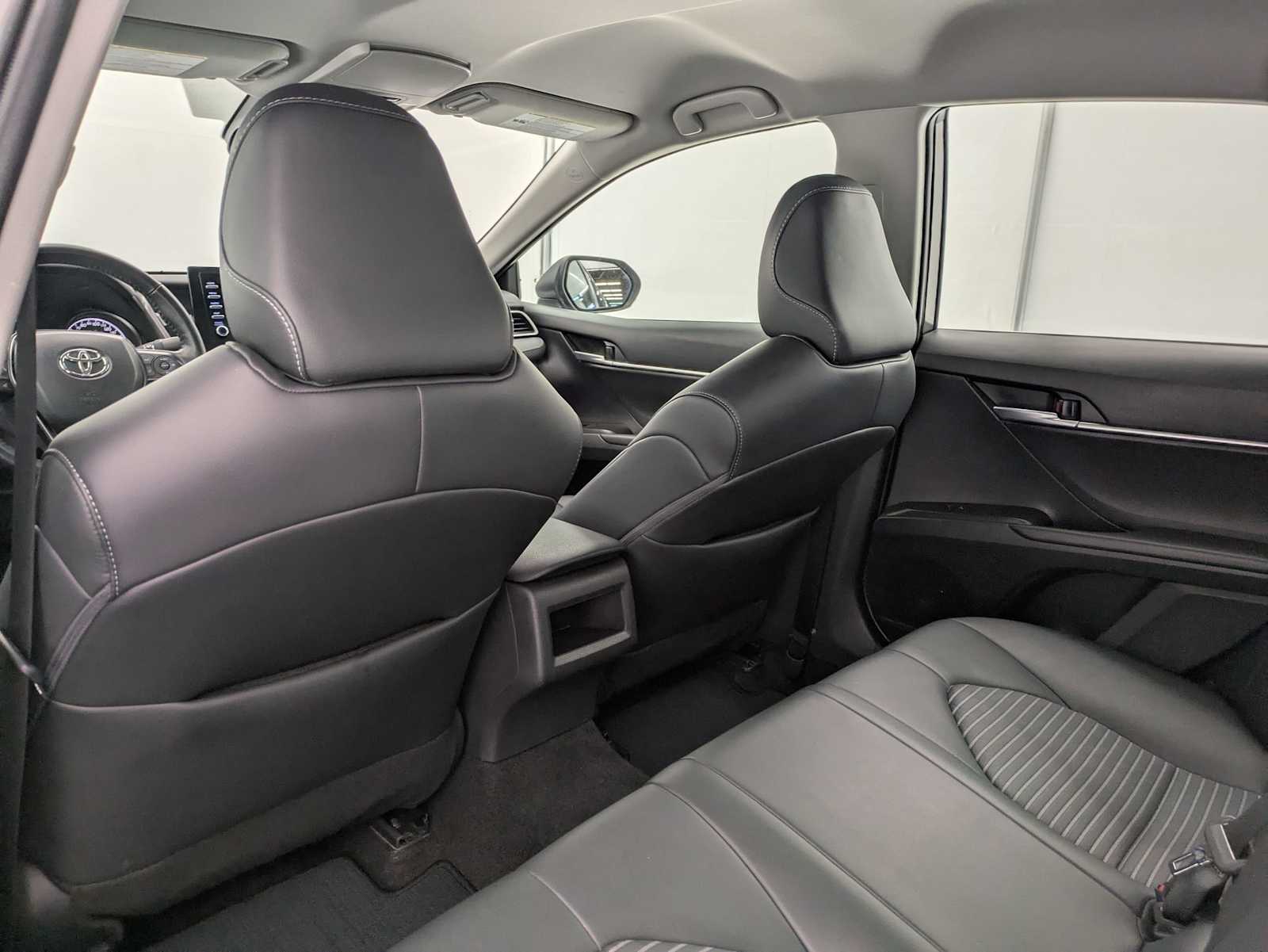 Thumbnail: 2024 Toyota Camry - 18