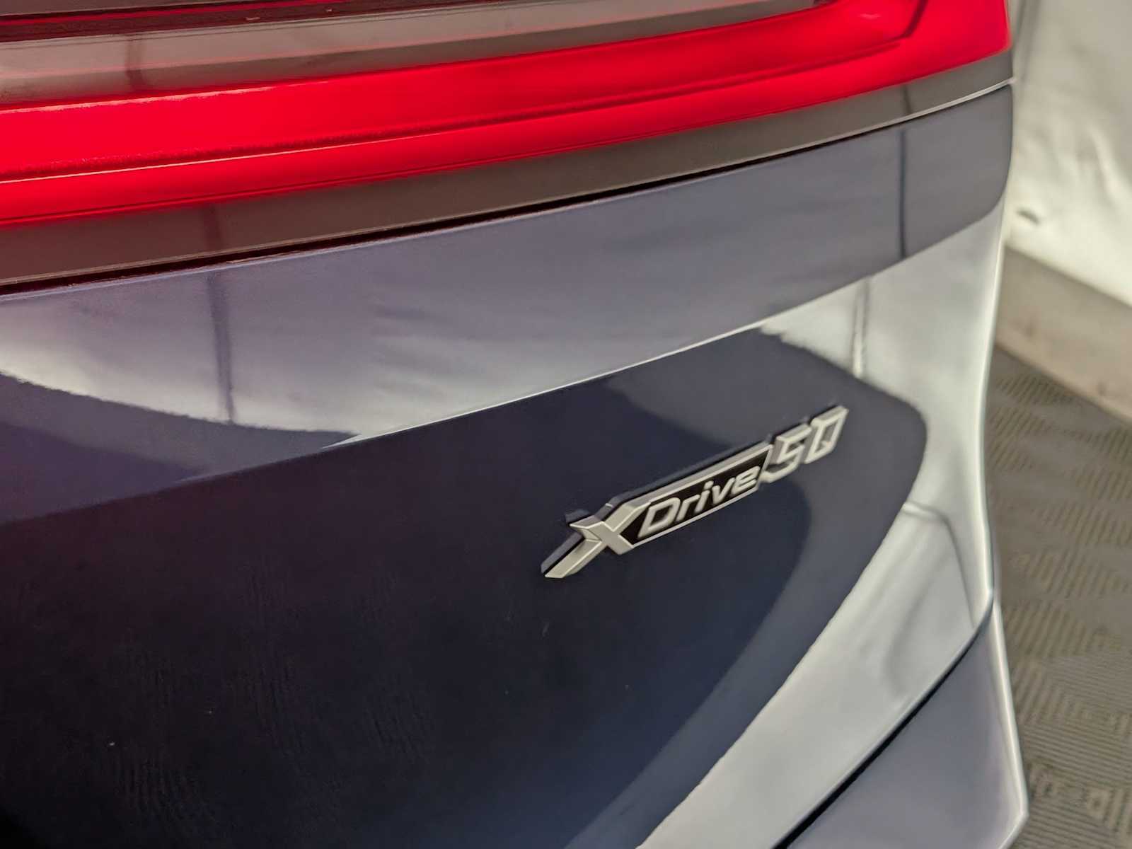 Thumbnail: 2023 BMW iX - 13