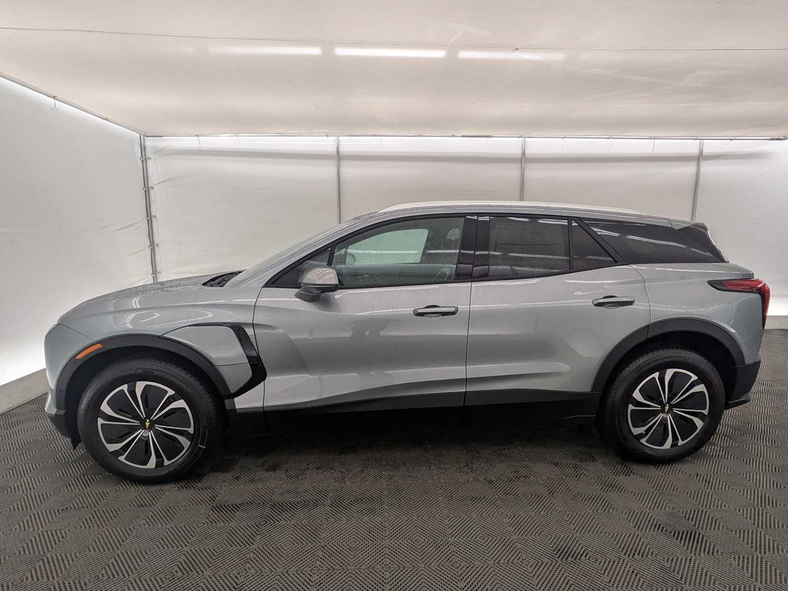 Thumbnail: 2026 Chevrolet Blazer EV - 3