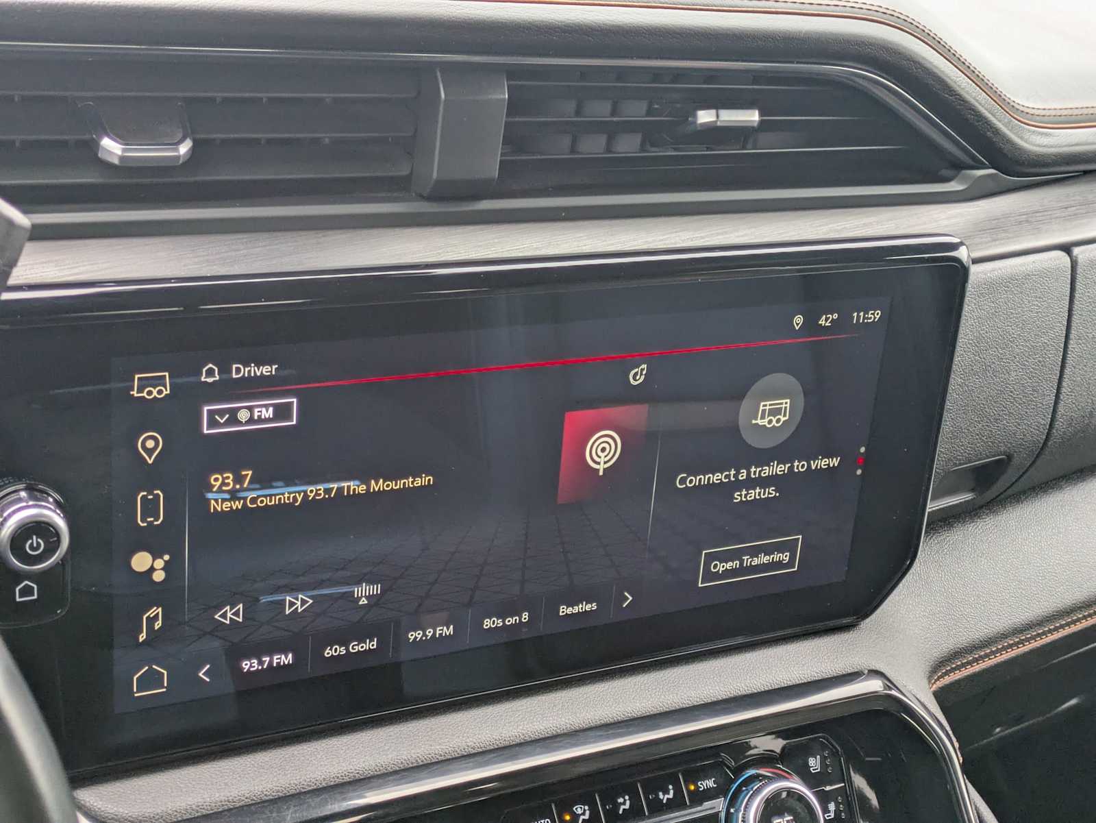 Thumbnail: 2024 GMC Sierra 3500 - 31