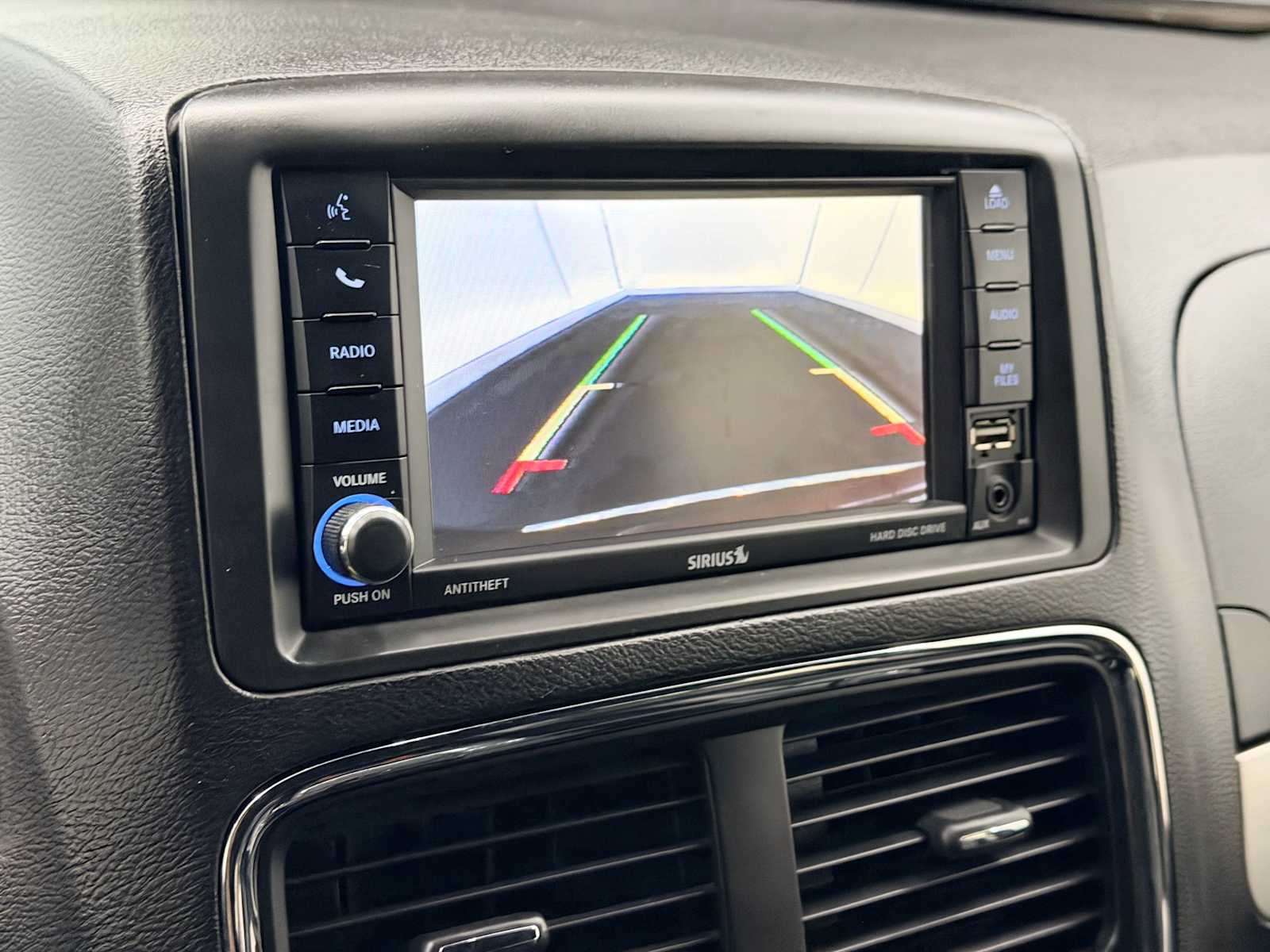 Thumbnail: 2017 Dodge Grand Caravan - 28