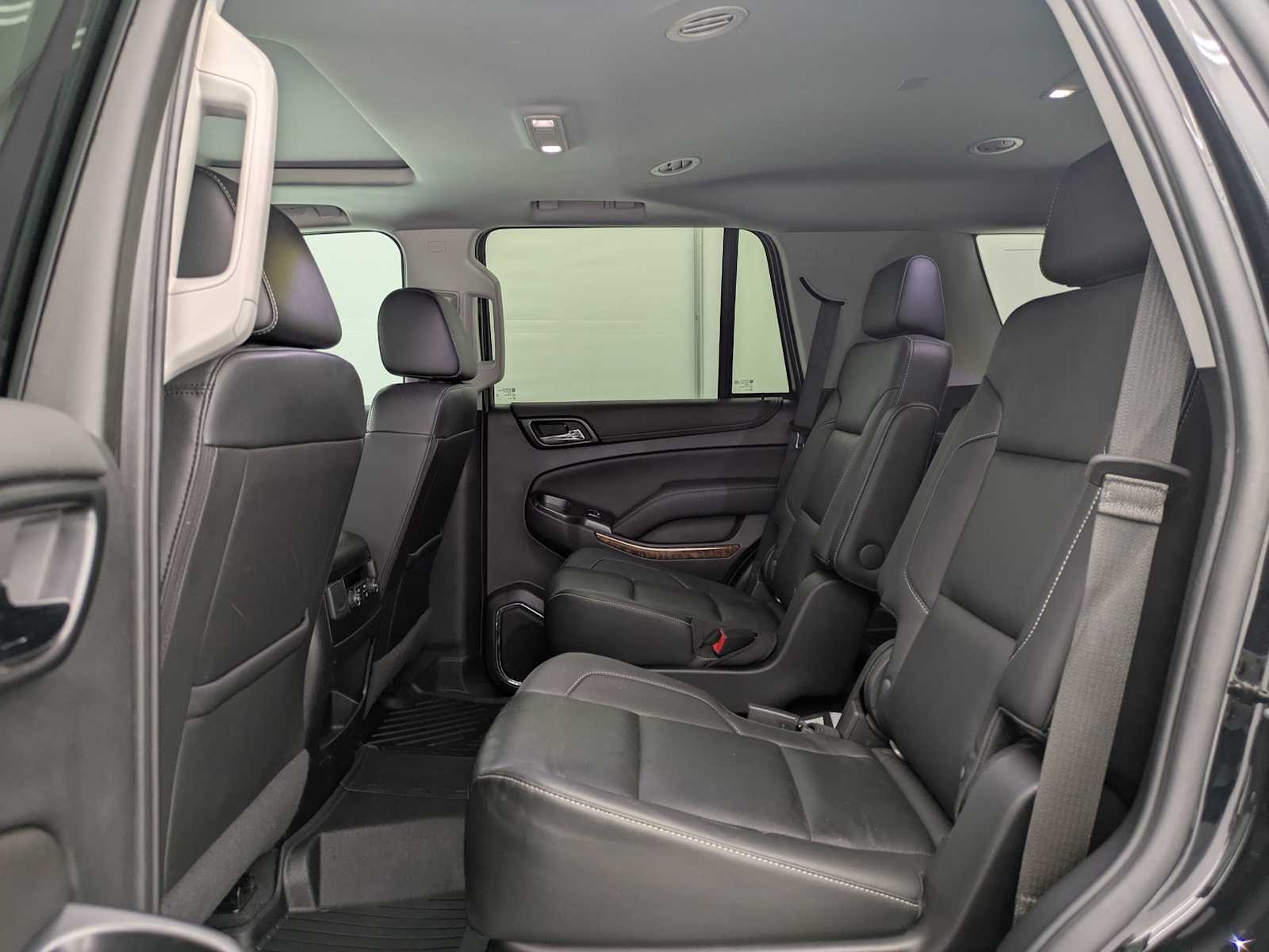 Thumbnail: 2020 Chevrolet Tahoe - 19