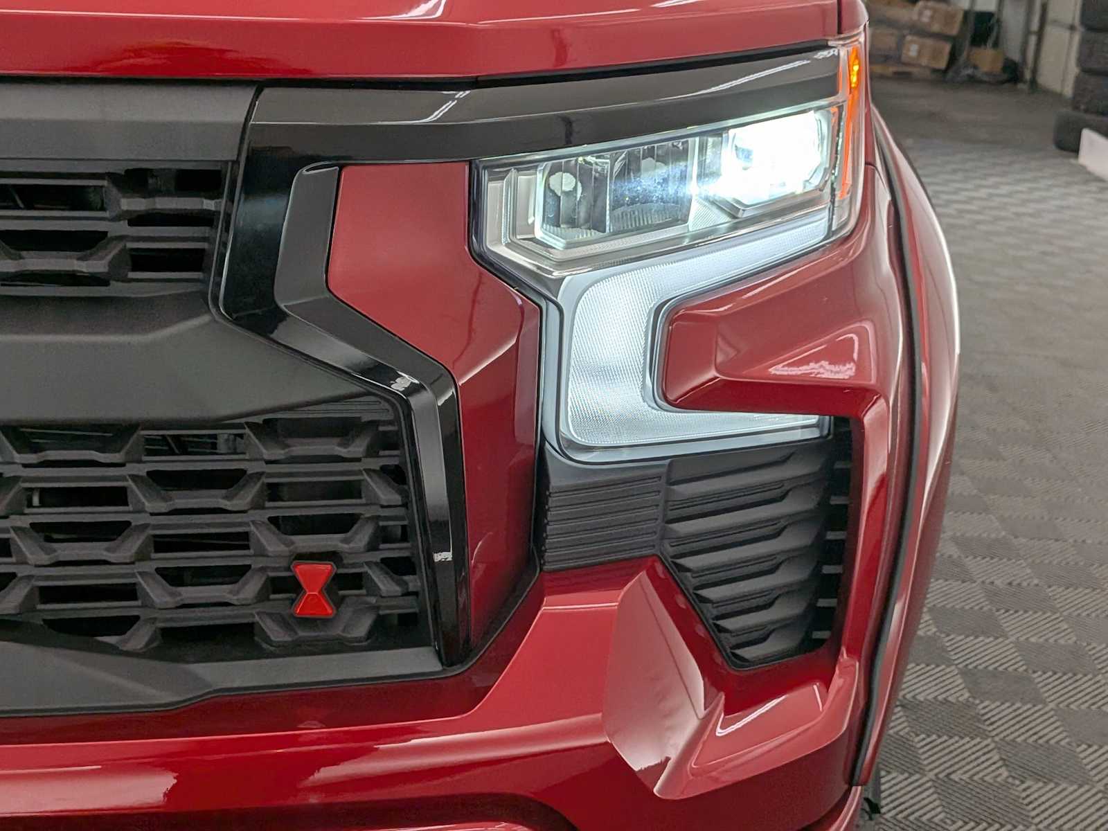 Thumbnail: 2025 Chevrolet Silverado 1500 - 10