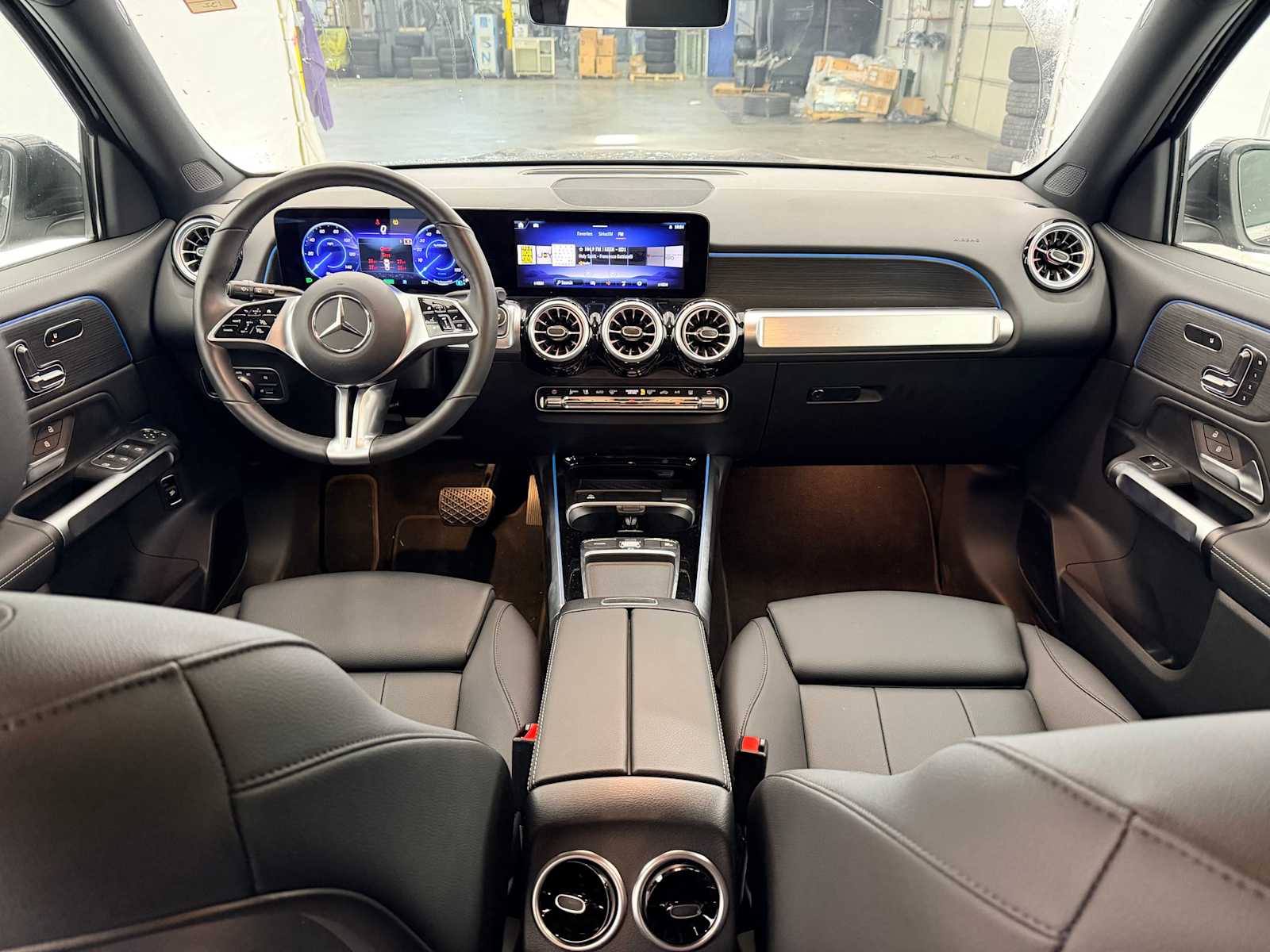 Thumbnail: 2024 Mercedes-Benz EQB - 15