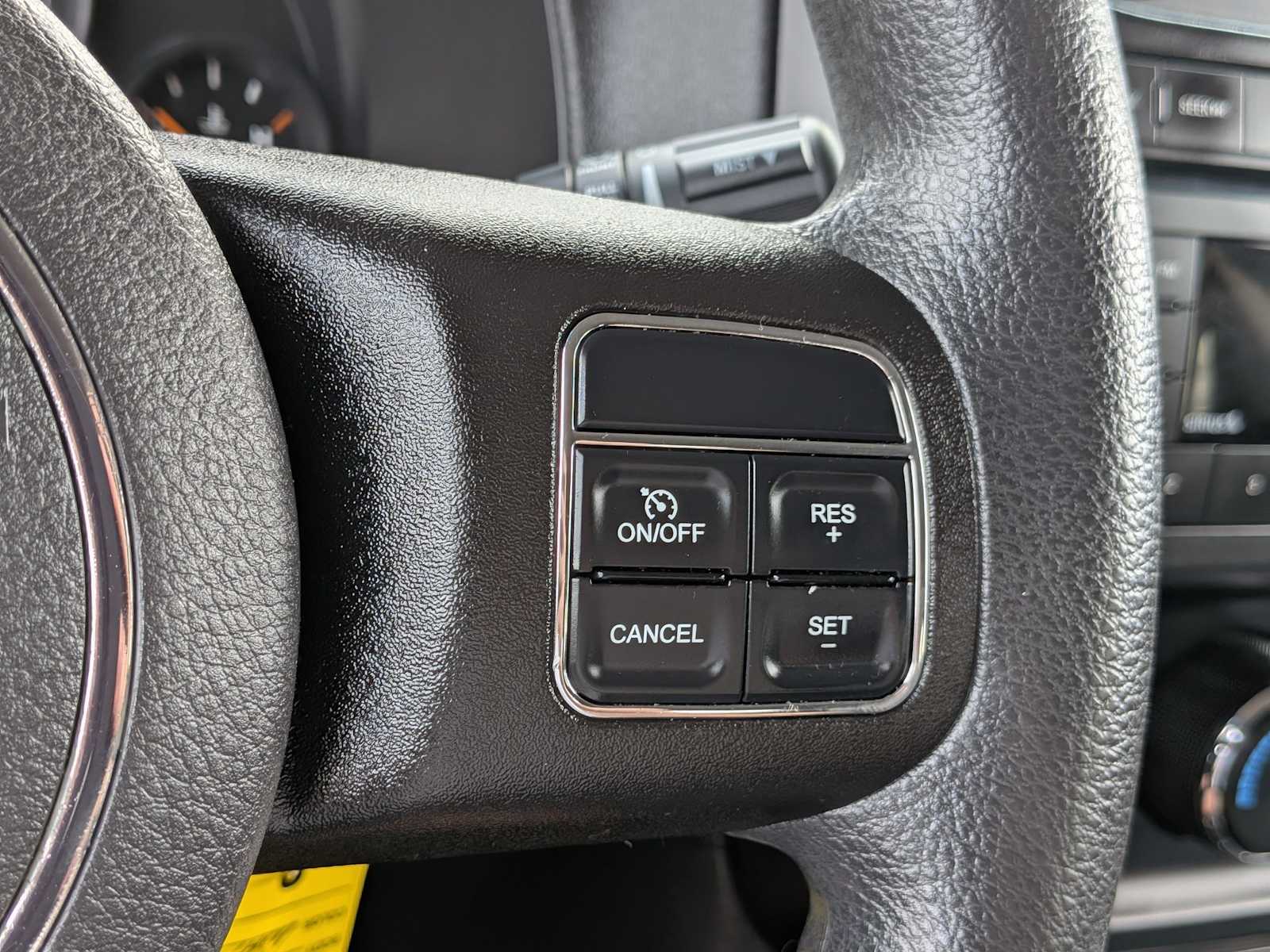 Thumbnail: 2016 Jeep Patriot - 24
