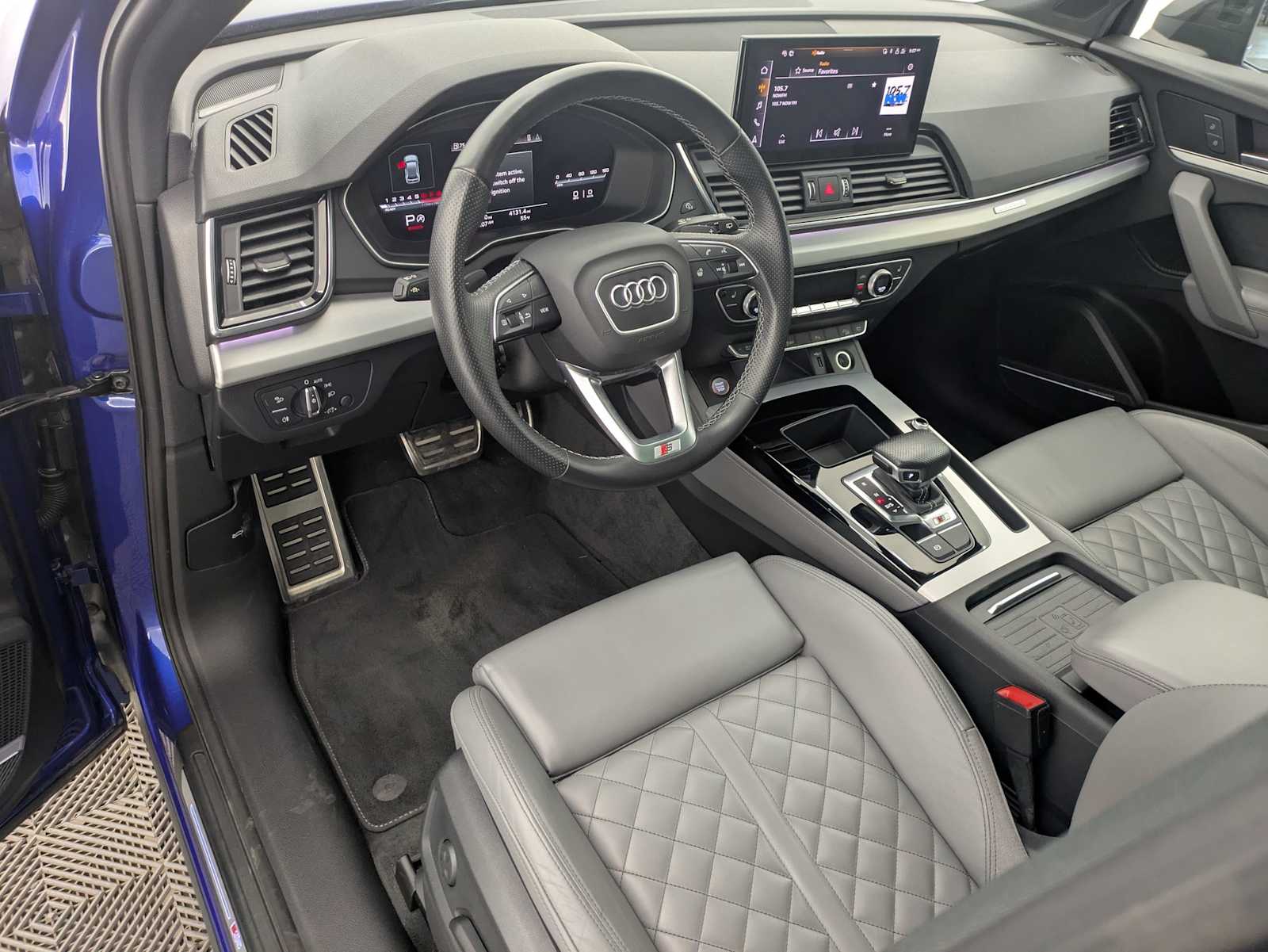 2021 Audi SQ5 Premium 2