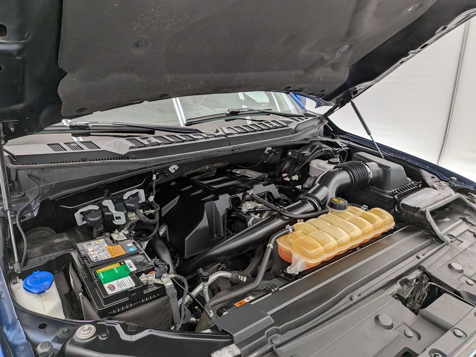 Thumbnail: 2018 Ford F-150 - 15