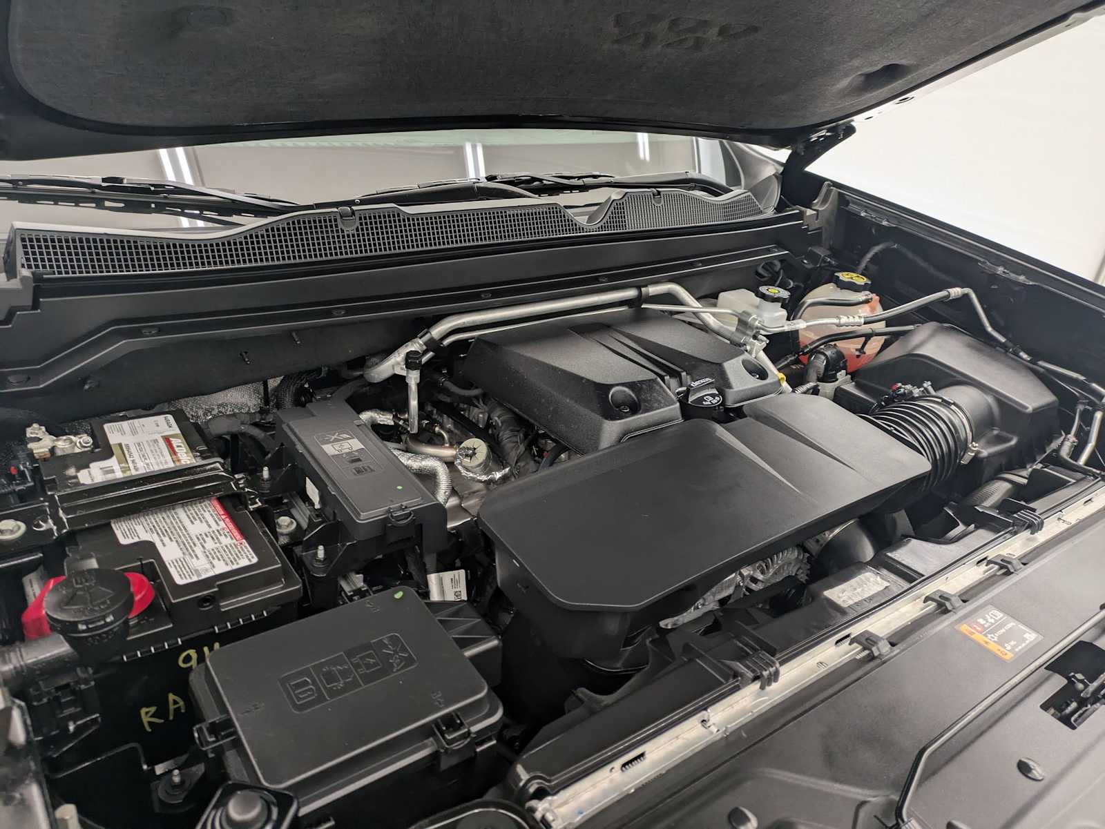2023 GMC Canyon AT4 14