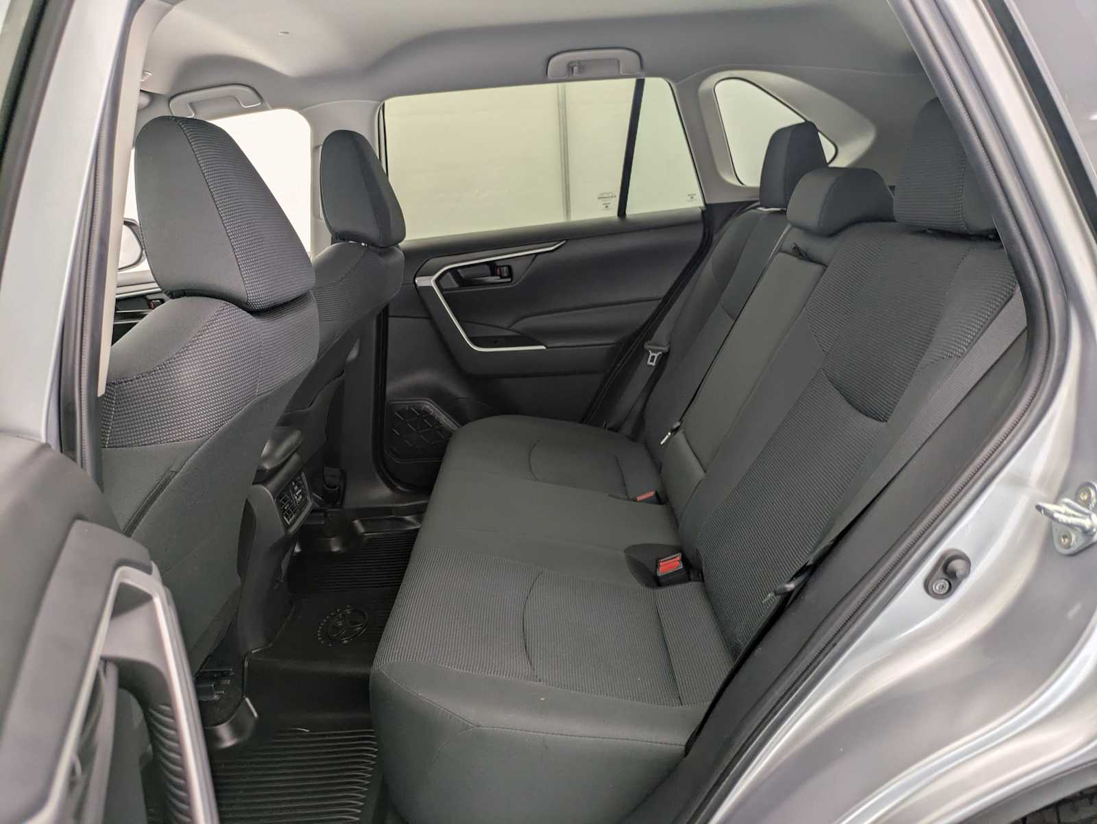 Thumbnail: 2024 Toyota RAV4 - 18