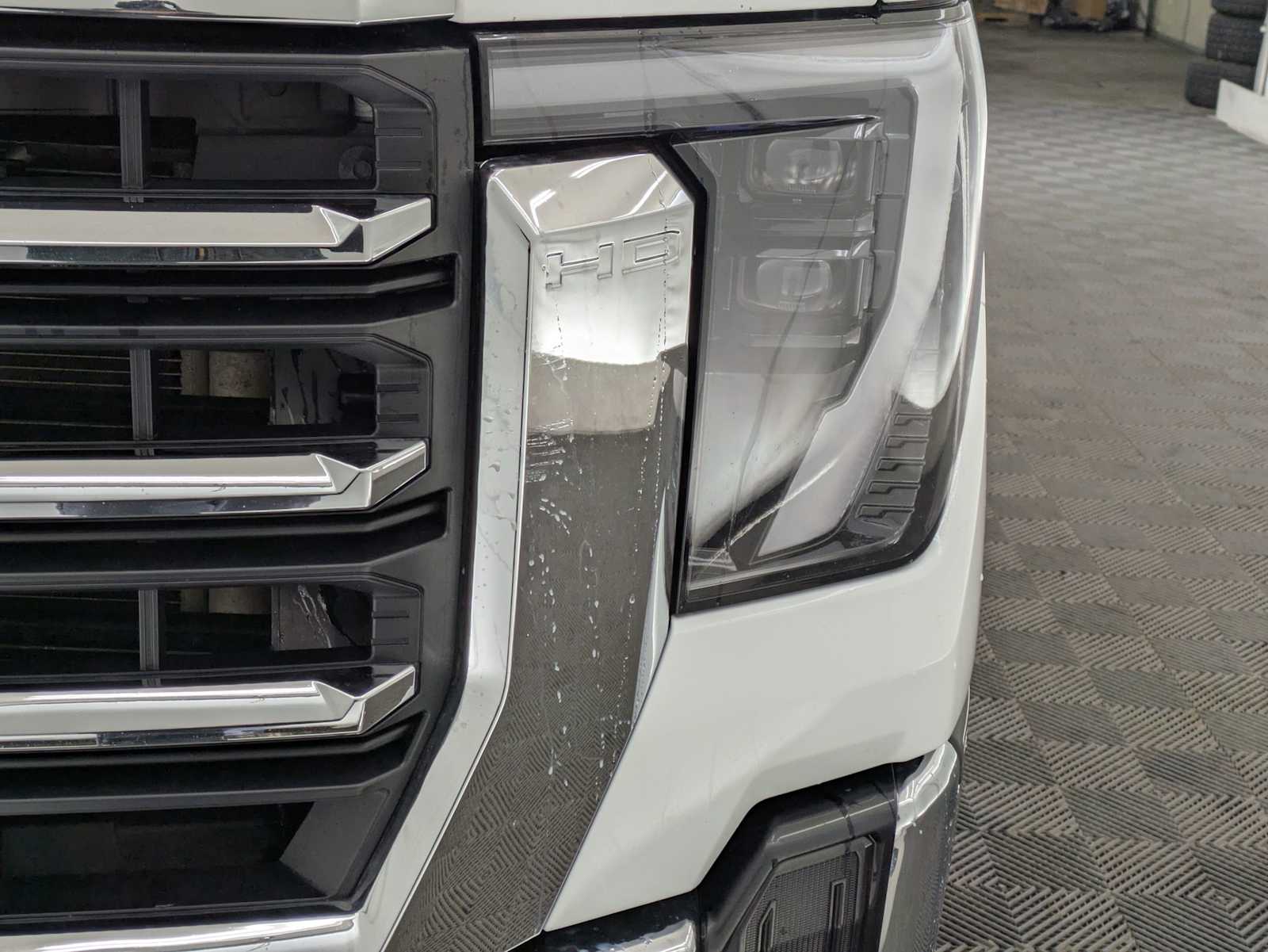 Thumbnail: 2024 GMC Sierra 3500 - 10