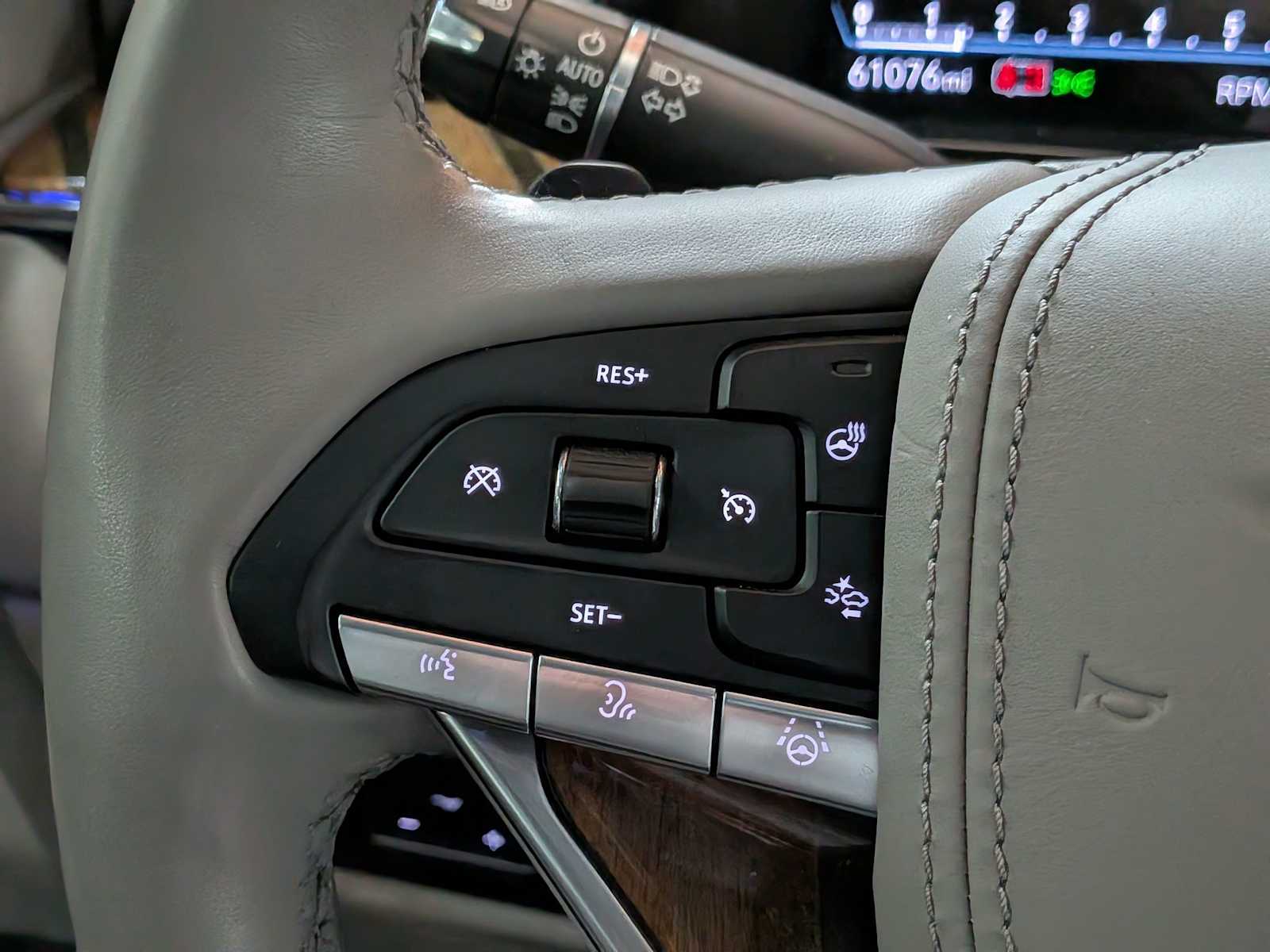 Thumbnail: 2022 Cadillac Escalade - 25