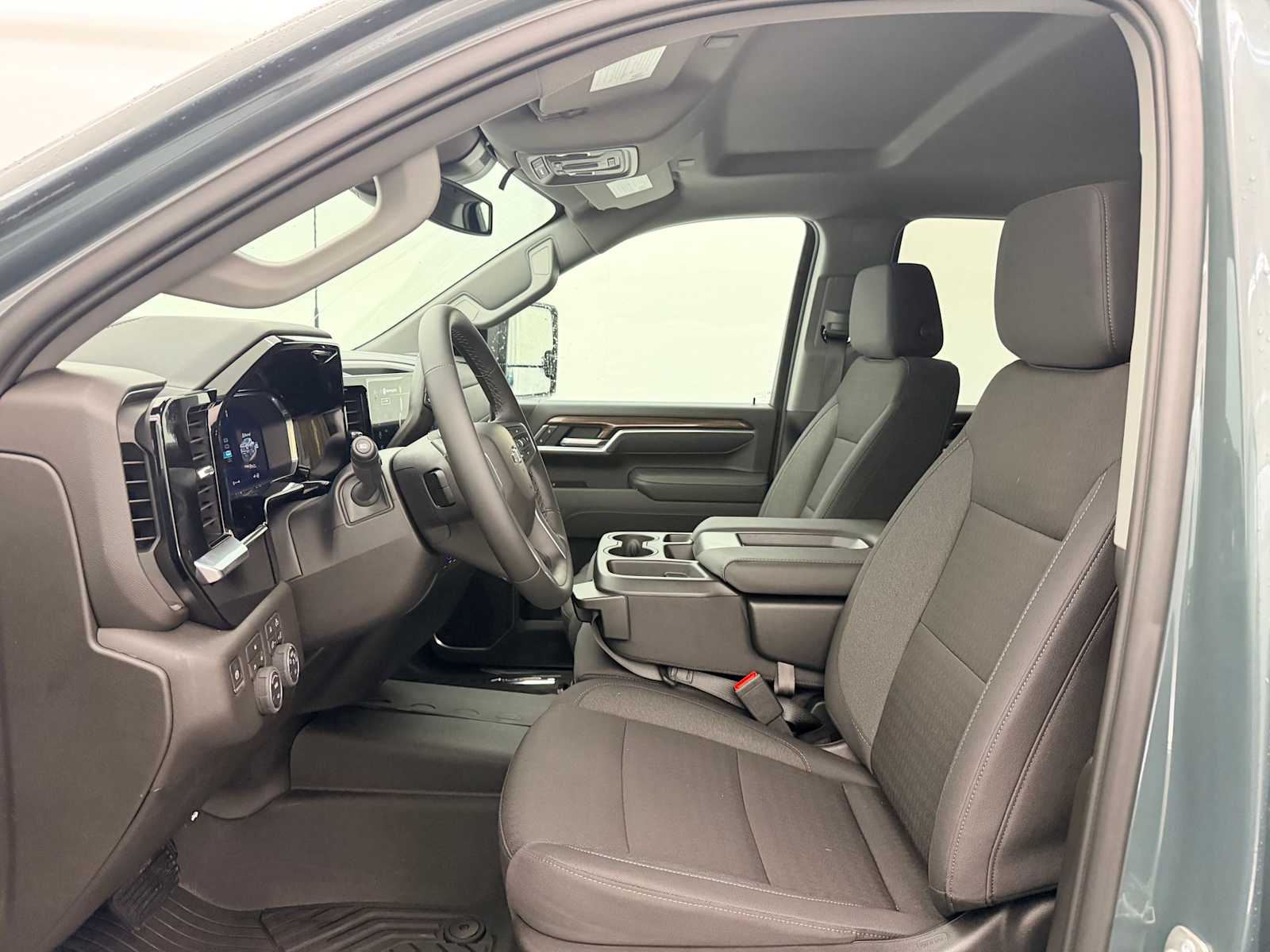 Thumbnail: 2026 Chevrolet Silverado 2500 - 18