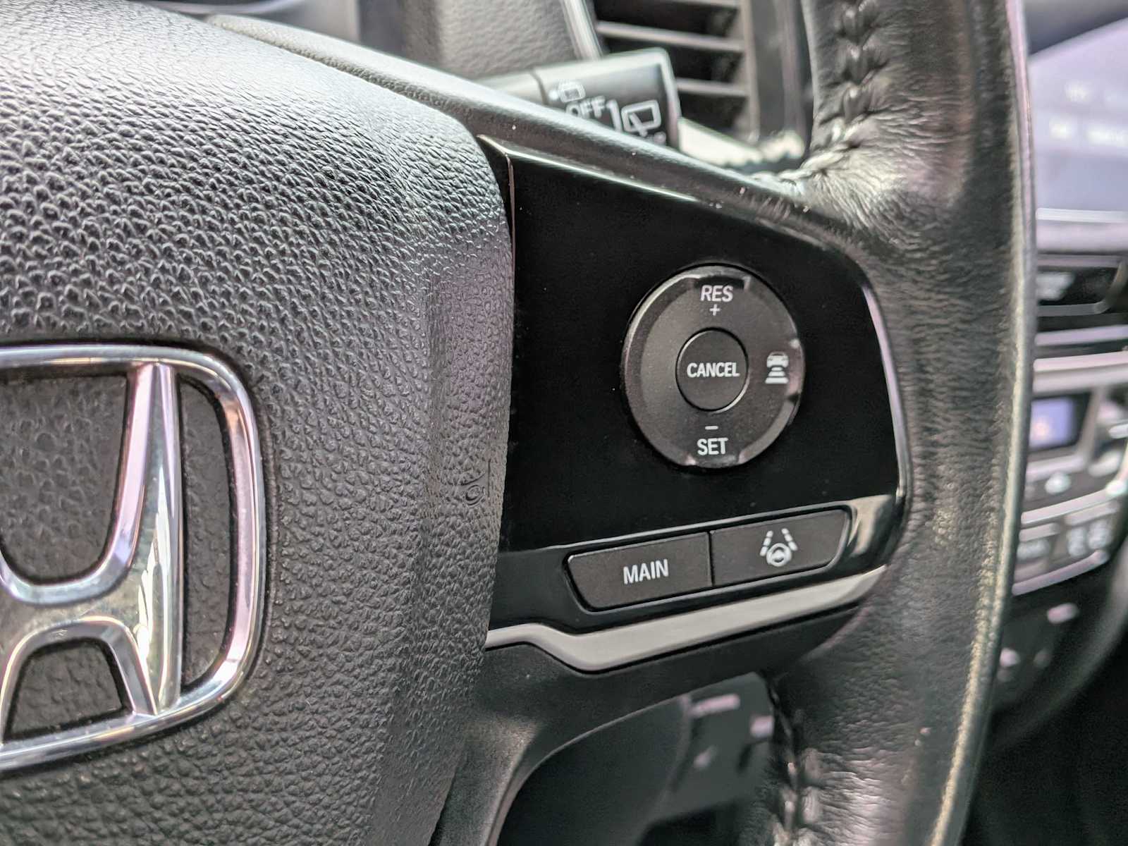 Thumbnail: 2021 Honda Pilot - 26