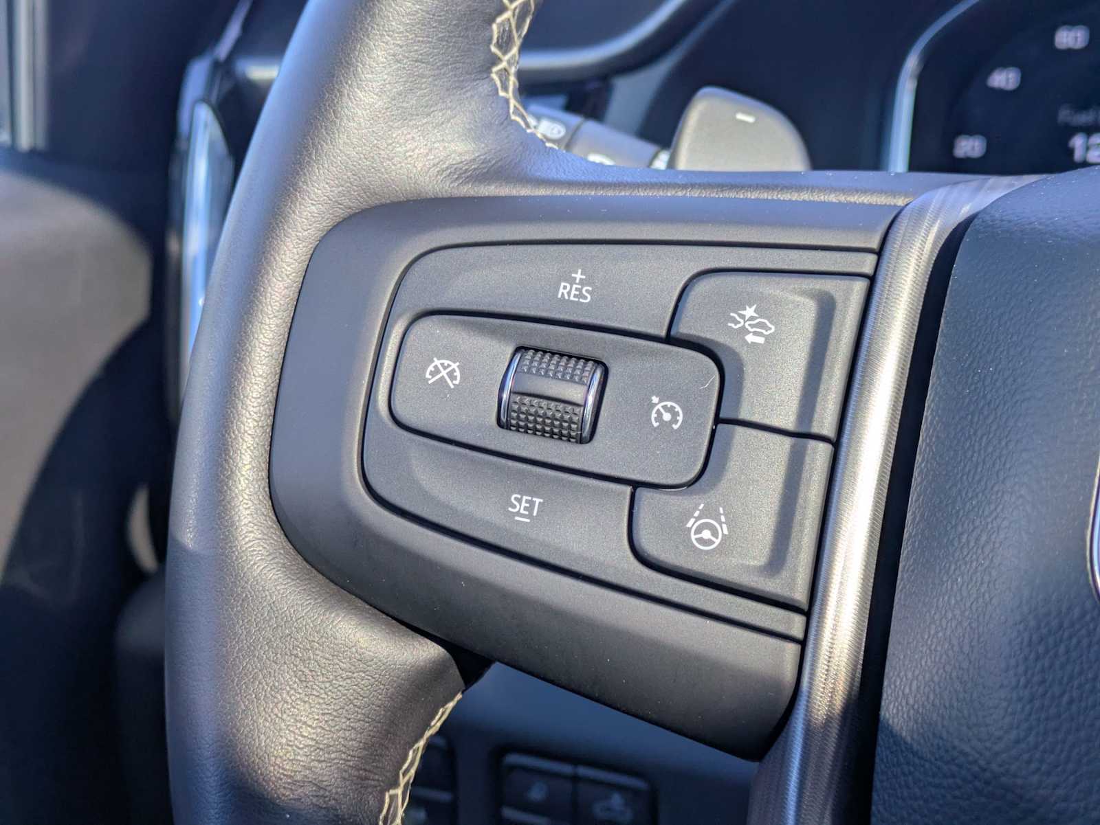 Thumbnail: 2025 GMC Sierra 1500 - 26