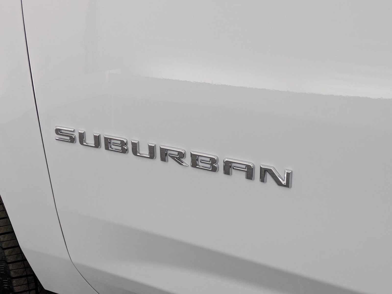 Thumbnail: 2026 Chevrolet Suburban - 11