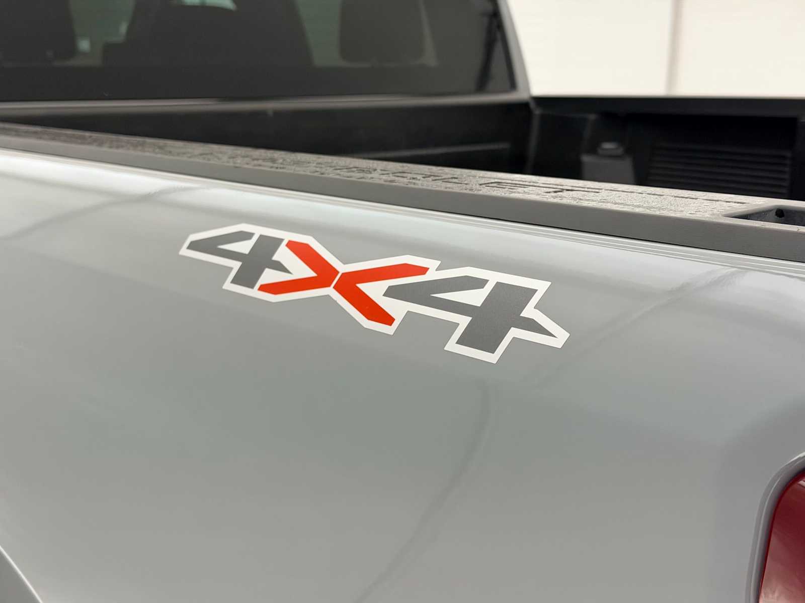 Thumbnail: 2024 Chevrolet Silverado 1500 - 11