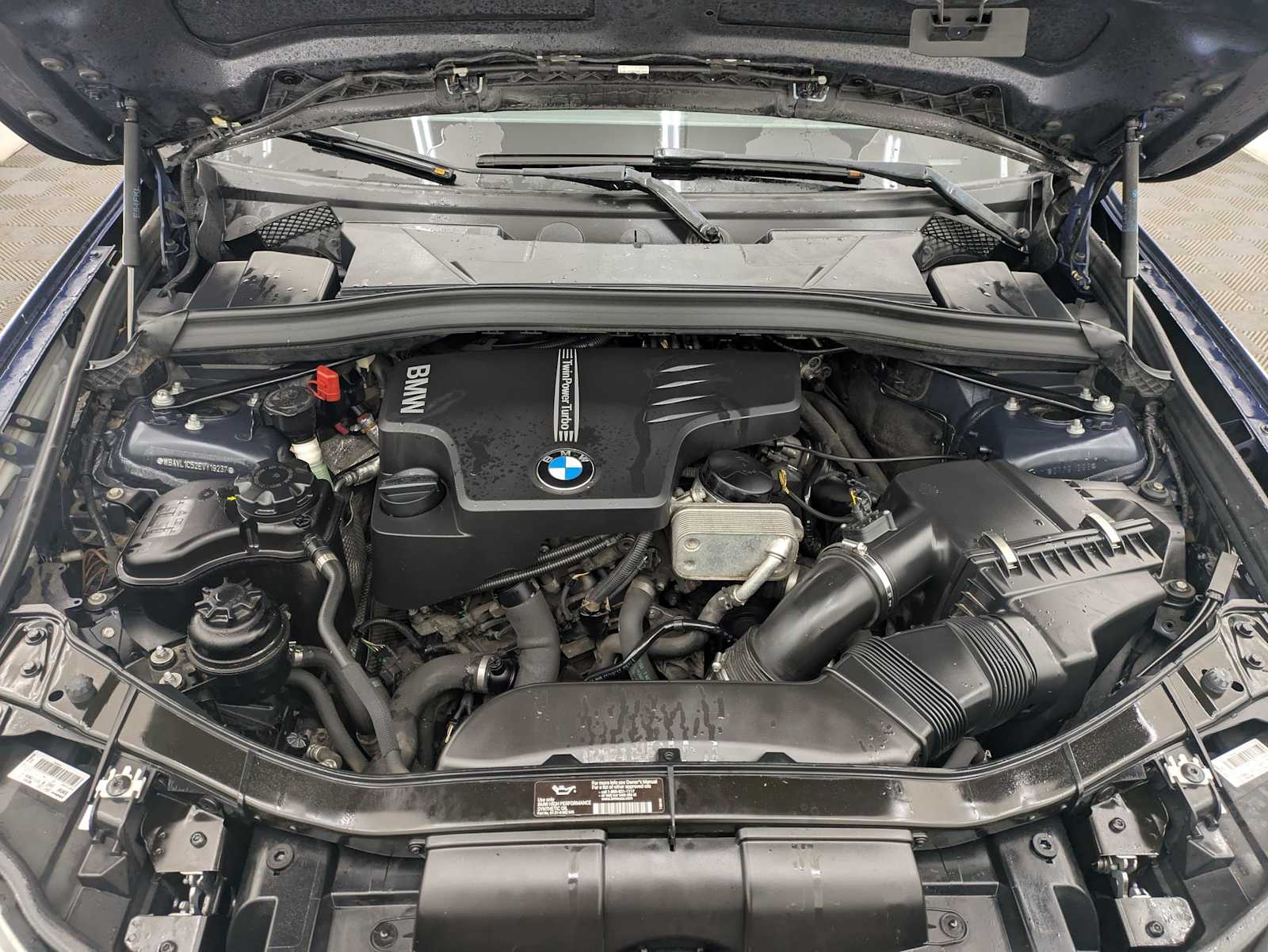 Thumbnail: 2014 BMW X1 - 16