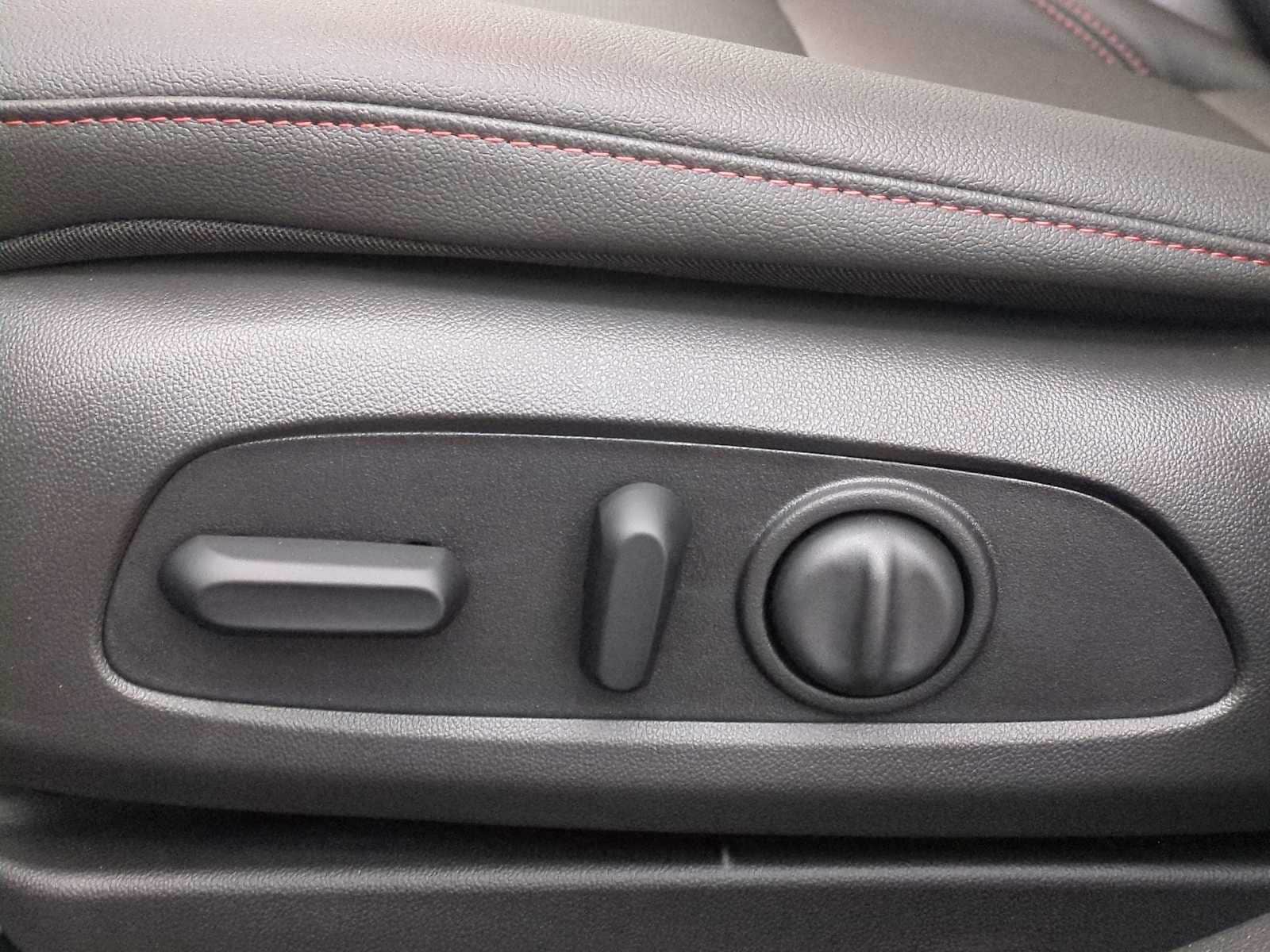 Thumbnail: 2026 Chevrolet Trax - 16