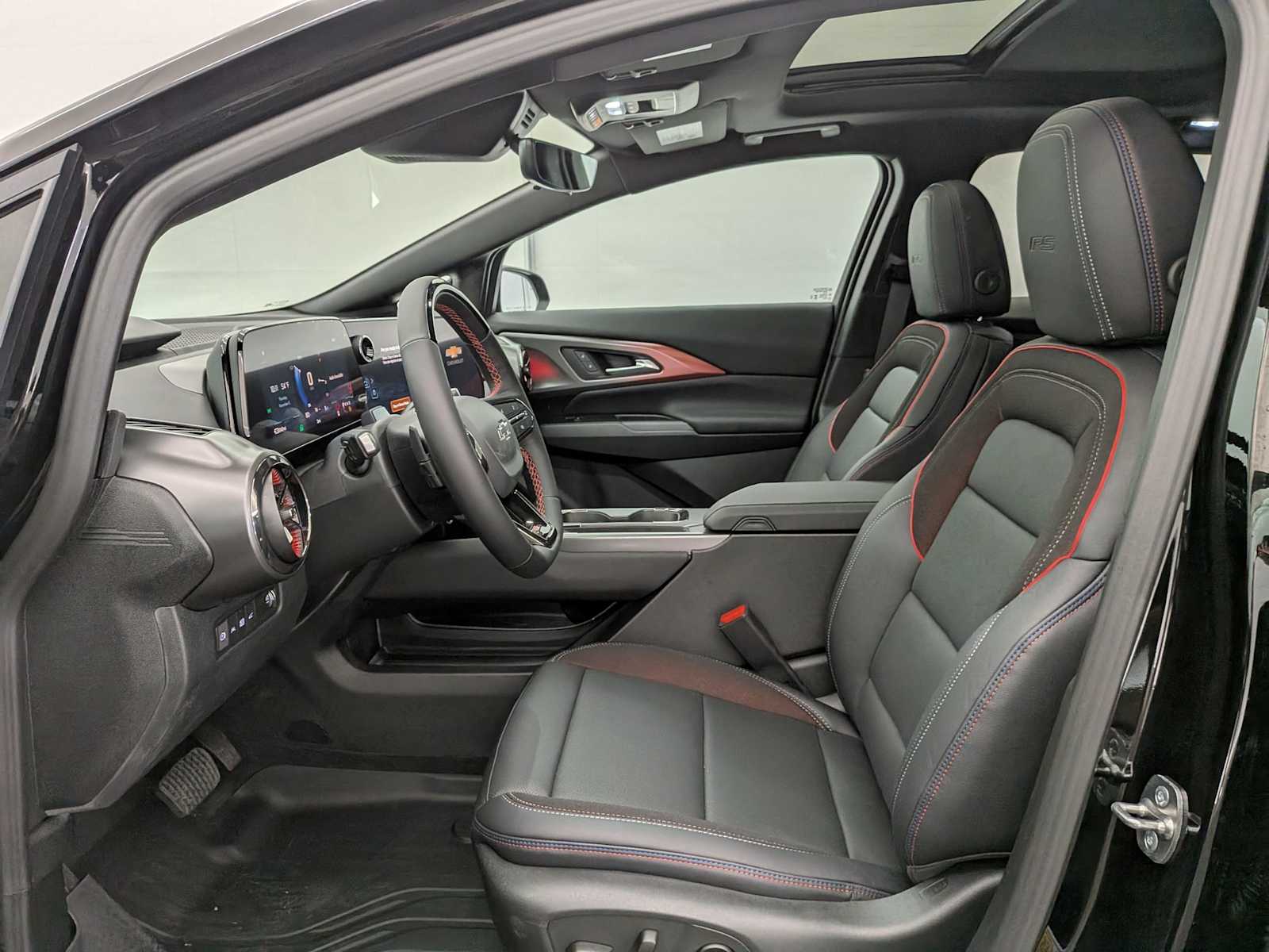 Thumbnail: 2026 Chevrolet Equinox - 17