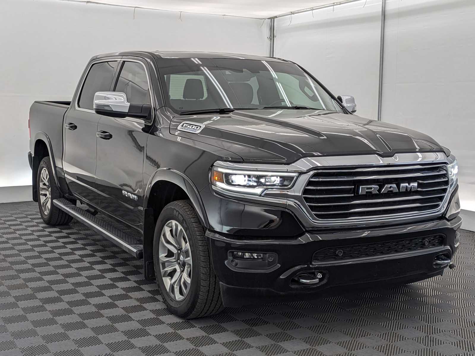 Thumbnail: 2023 RAM 1500 - 8