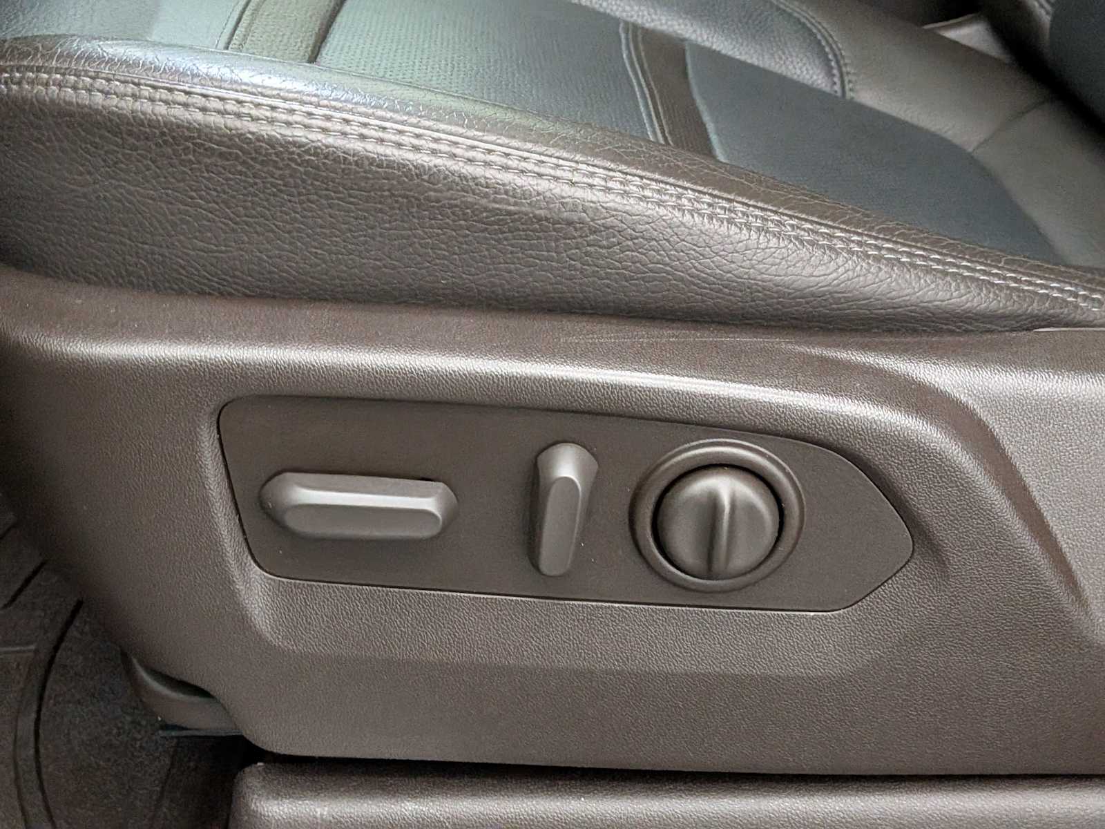 Thumbnail: 2020 GMC Sierra 1500 - 19