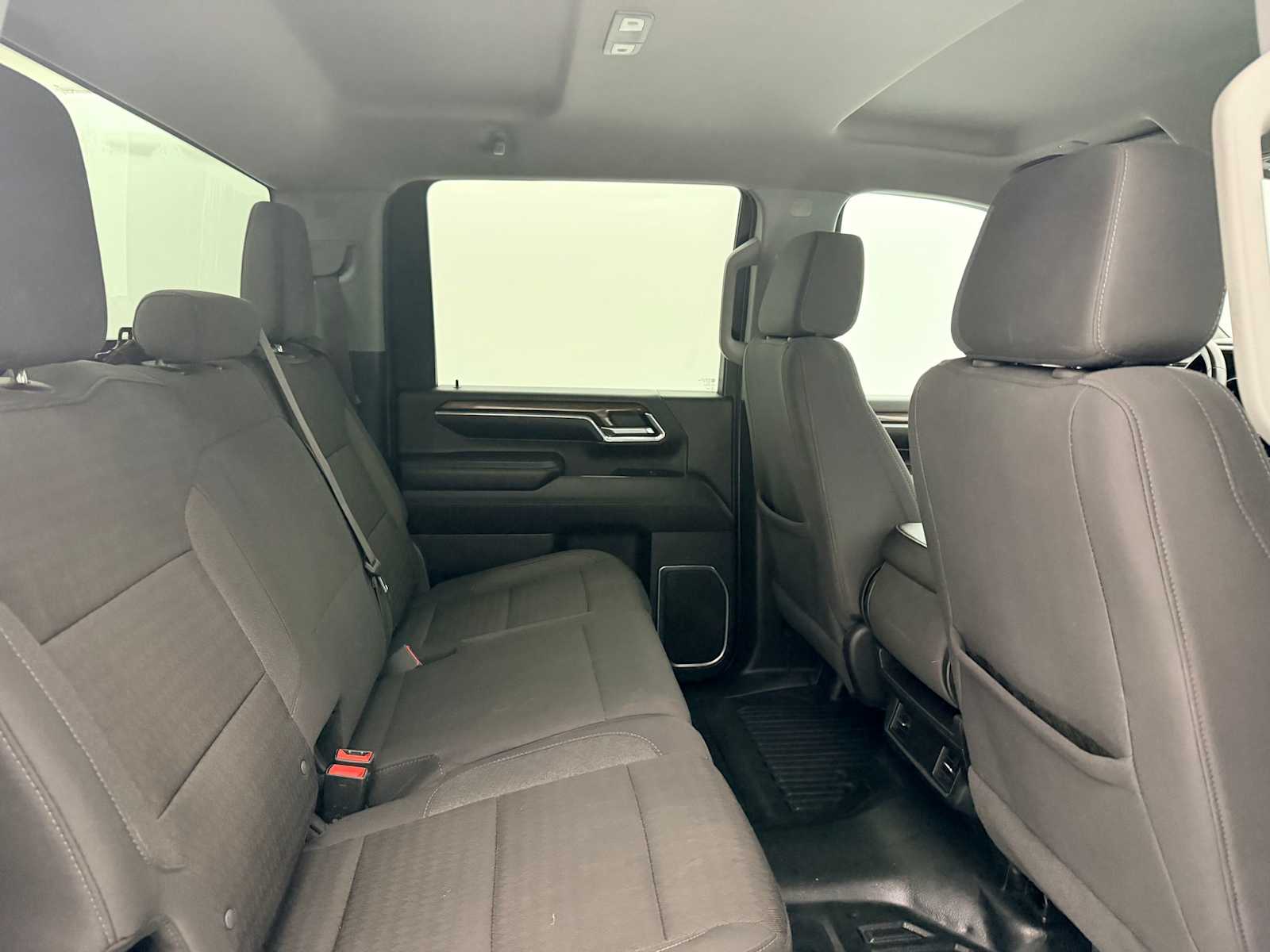 Thumbnail: 2024 Chevrolet Silverado 3500 - 22