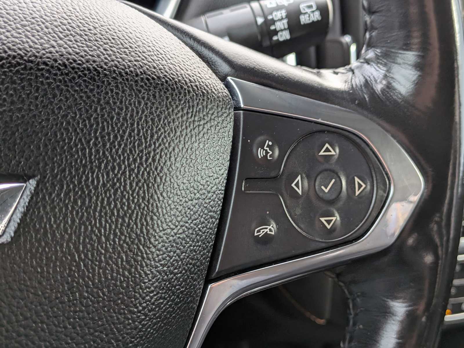 Thumbnail: 2019 Chevrolet Traverse - 27