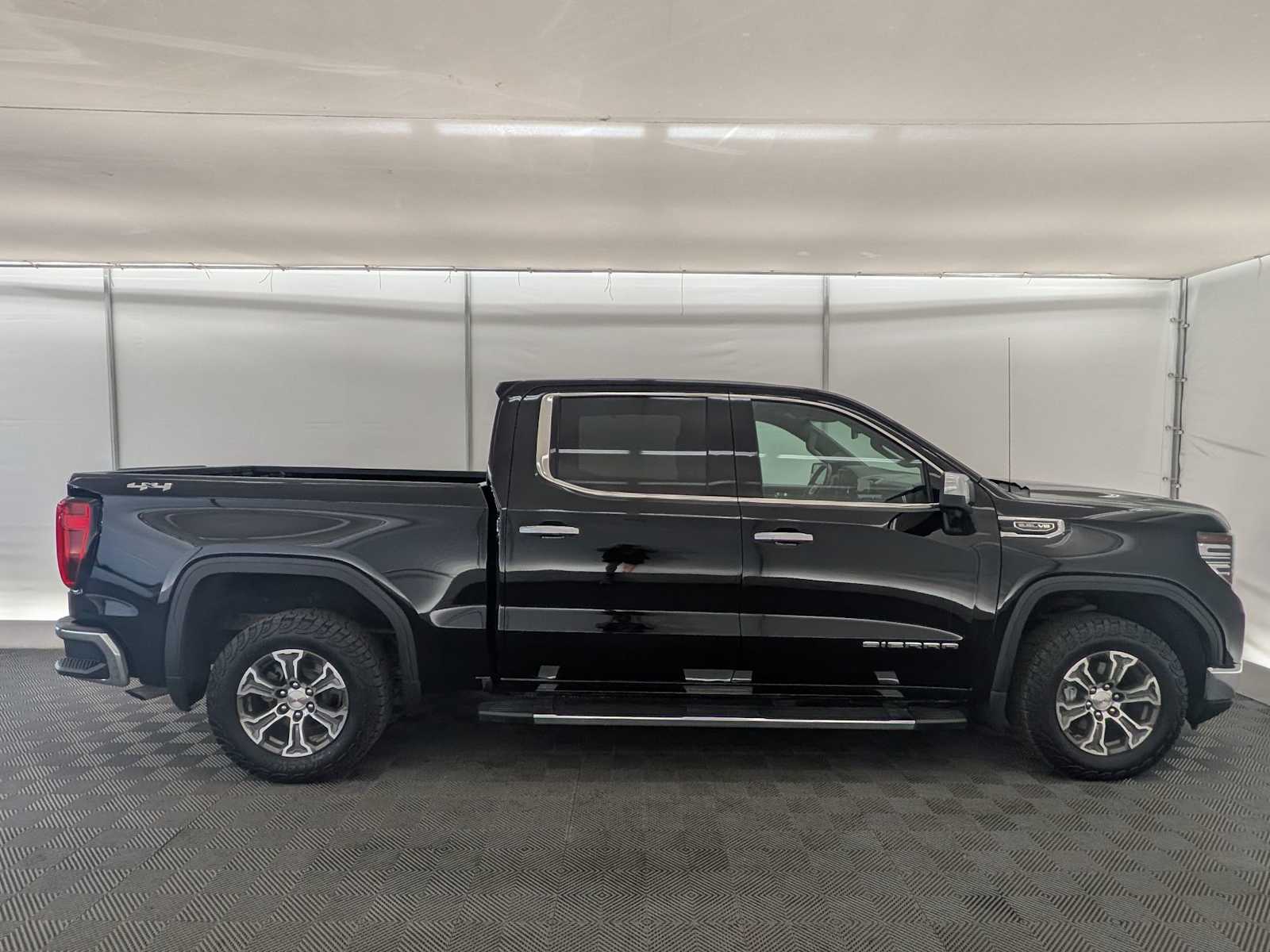 Thumbnail: 2022 GMC Sierra 1500 - 7
