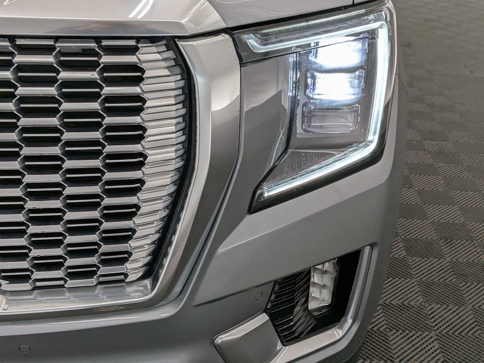 Thumbnail: 2024 GMC Yukon - 10