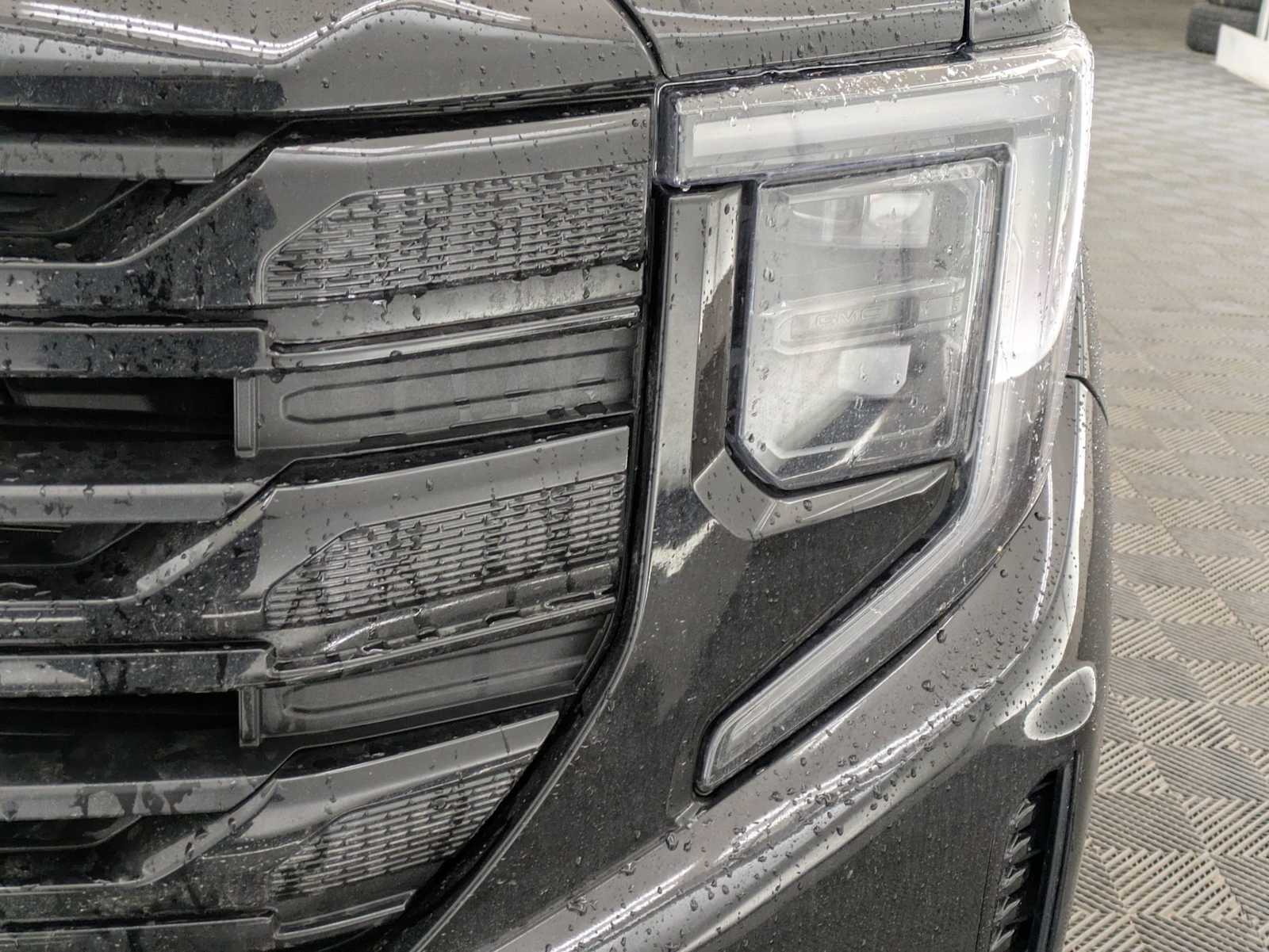 Thumbnail: 2024 GMC Sierra 1500 - 10