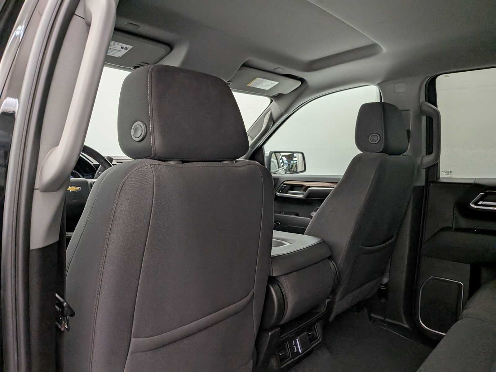 Thumbnail: 2023 Chevrolet Silverado 1500 - 21