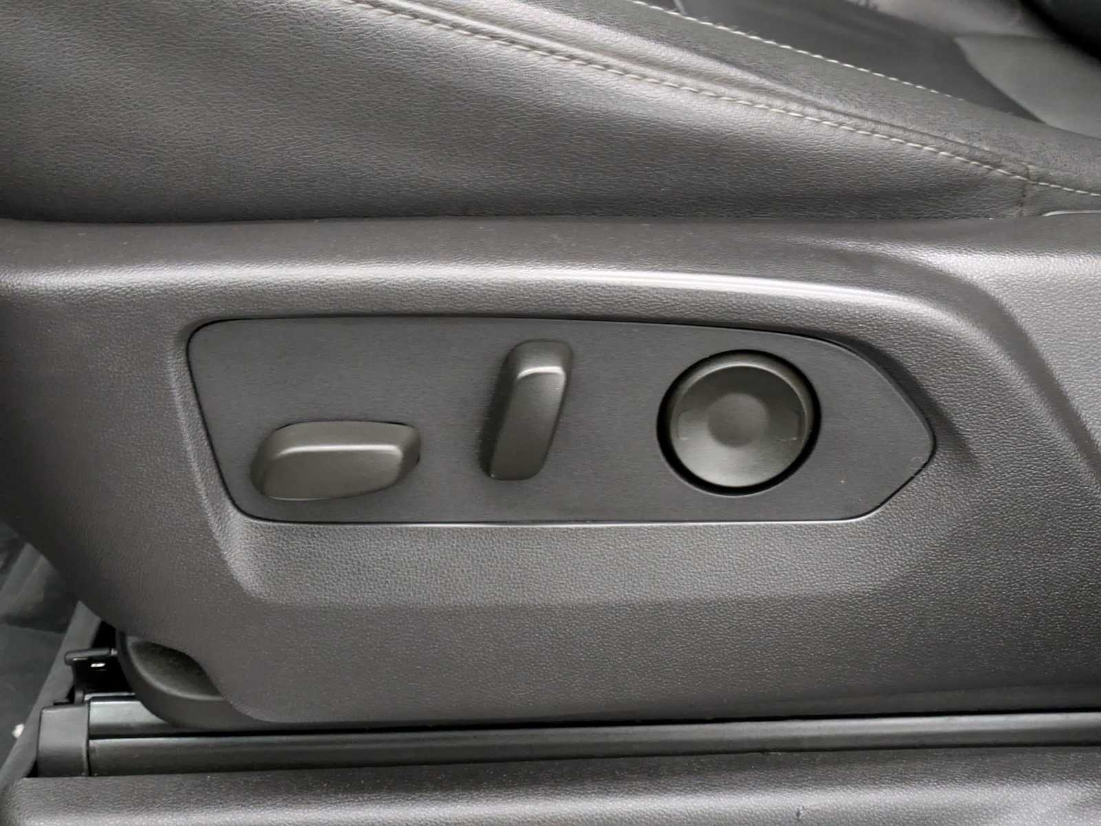 Thumbnail: 2024 GMC Sierra 1500 - 18