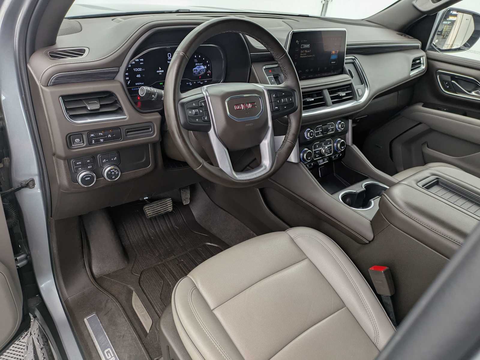 Thumbnail: 2024 GMC Yukon XL - 2
