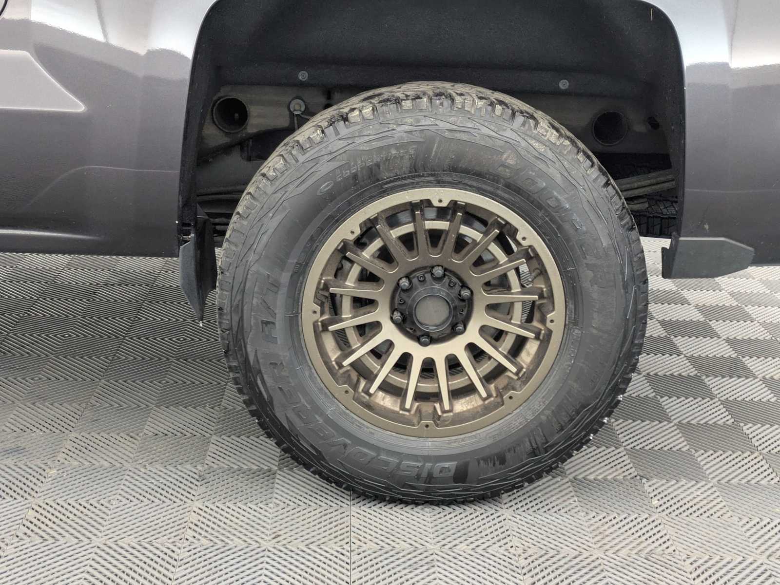 Thumbnail: 2015 Chevrolet Silverado 1500 - 15