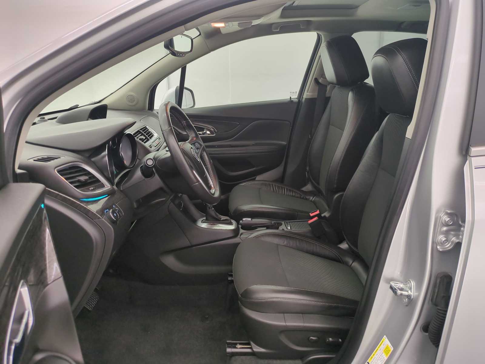 Thumbnail: 2014 Buick Encore - 15