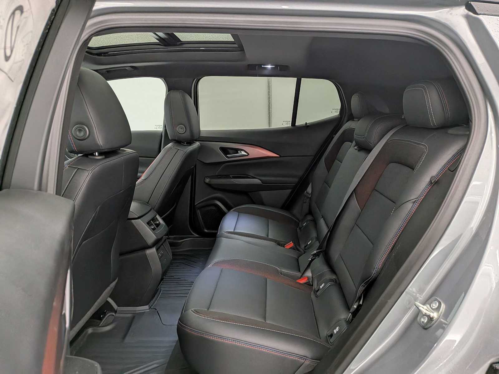 Thumbnail: 2026 Chevrolet Equinox - 22